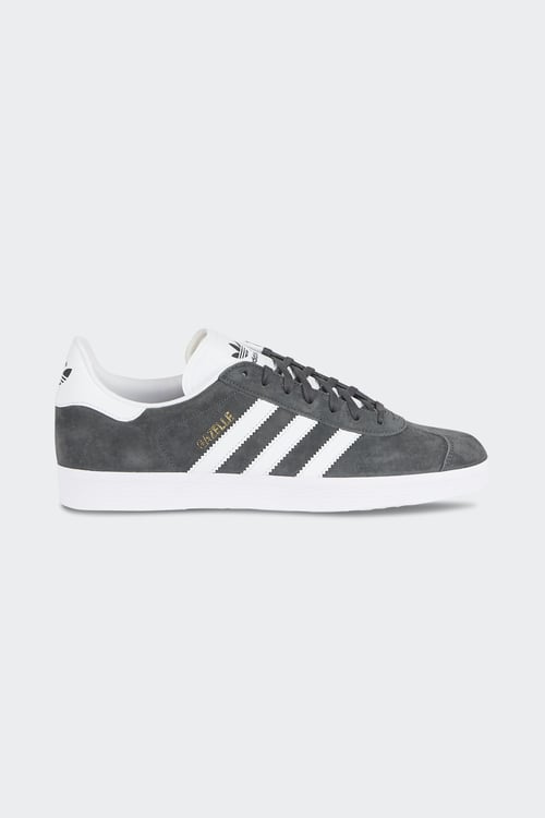 Adidas Homme Baskets basses Taille 41 1/3 - Gris