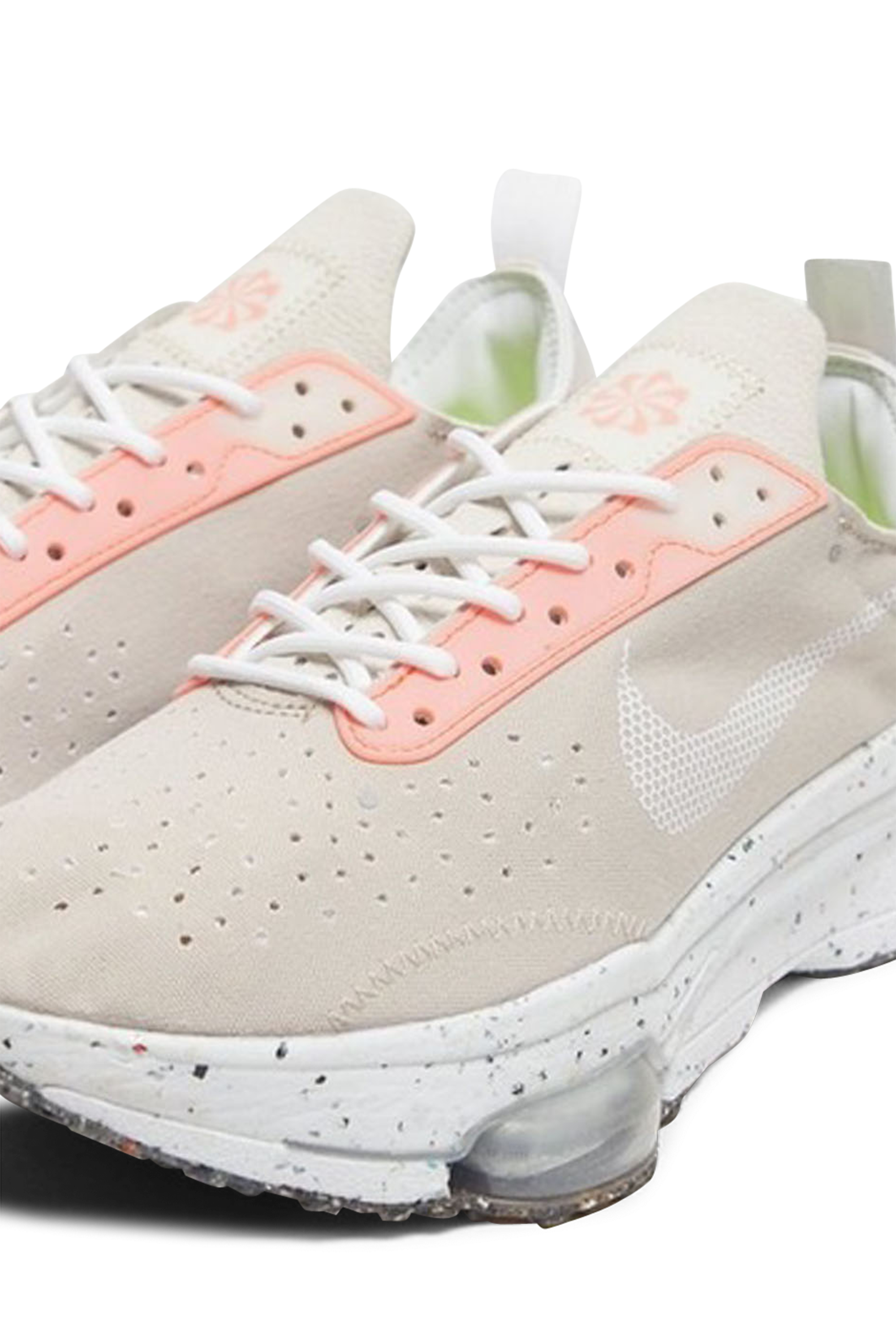 basket nike beige femme