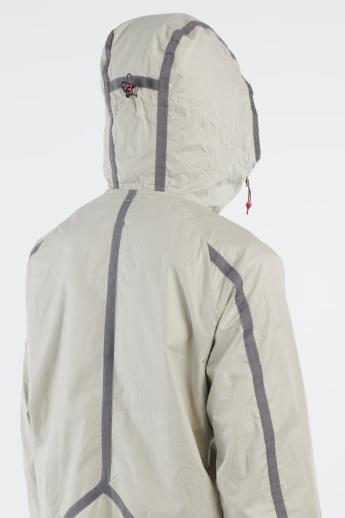 KLATTERMUSEN Coupe-vent Beige