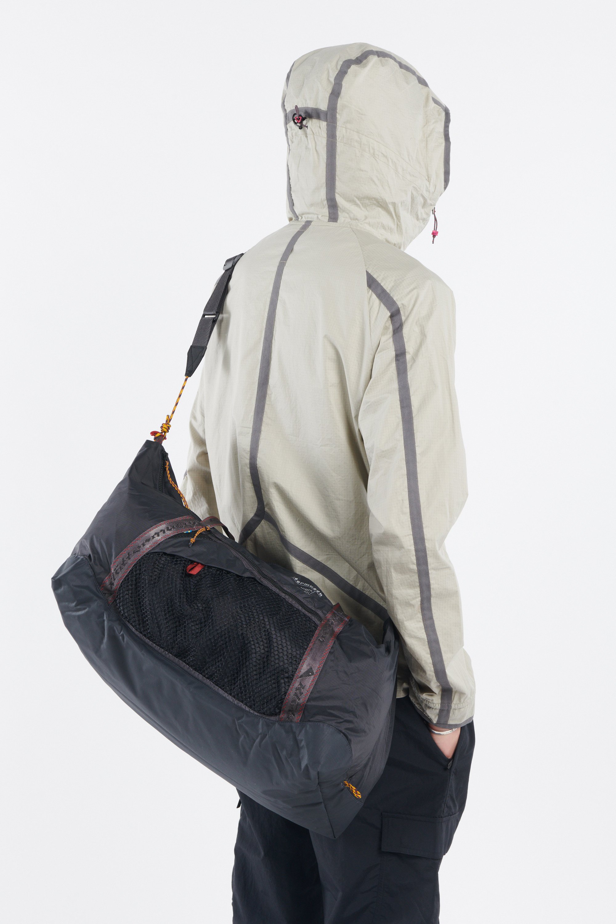 Tranverz S travel bag KLATTERMUSEN Black