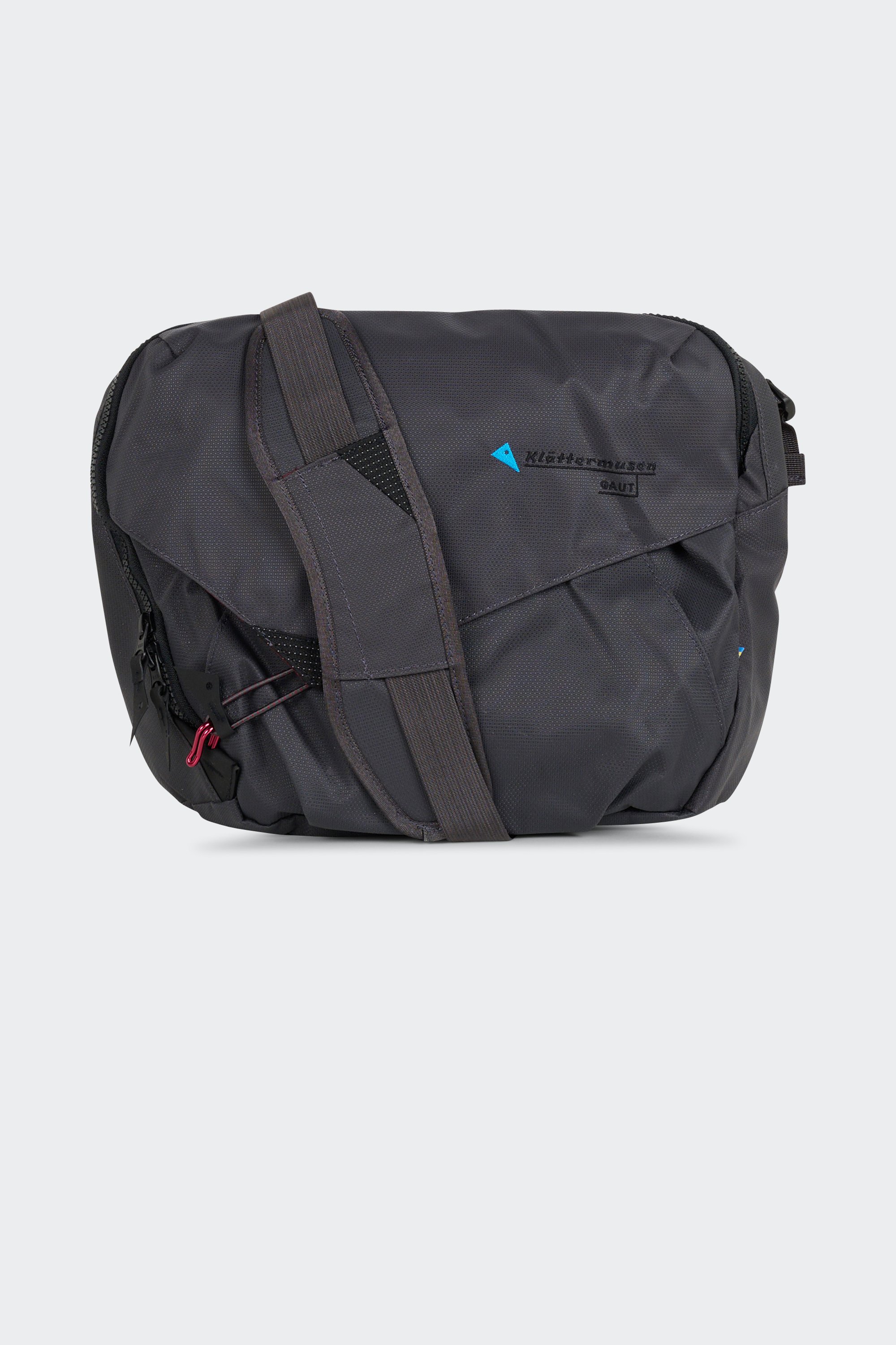 Baindeminuit shoulder bag | Black by KLATTERMUSEN Baindeminuit shoulder bag Black