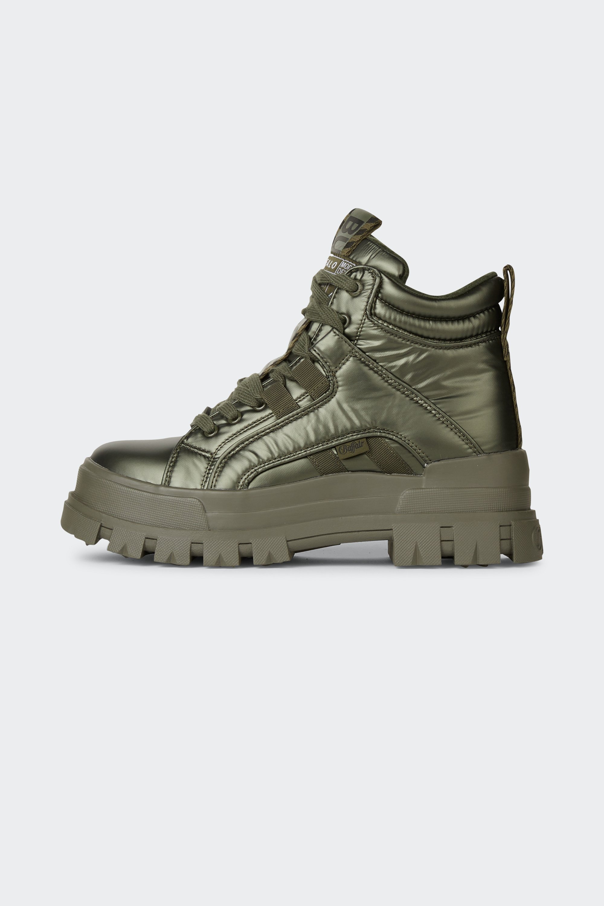 Sneakers | Khaki by BUFFALO Sneakers Khaki