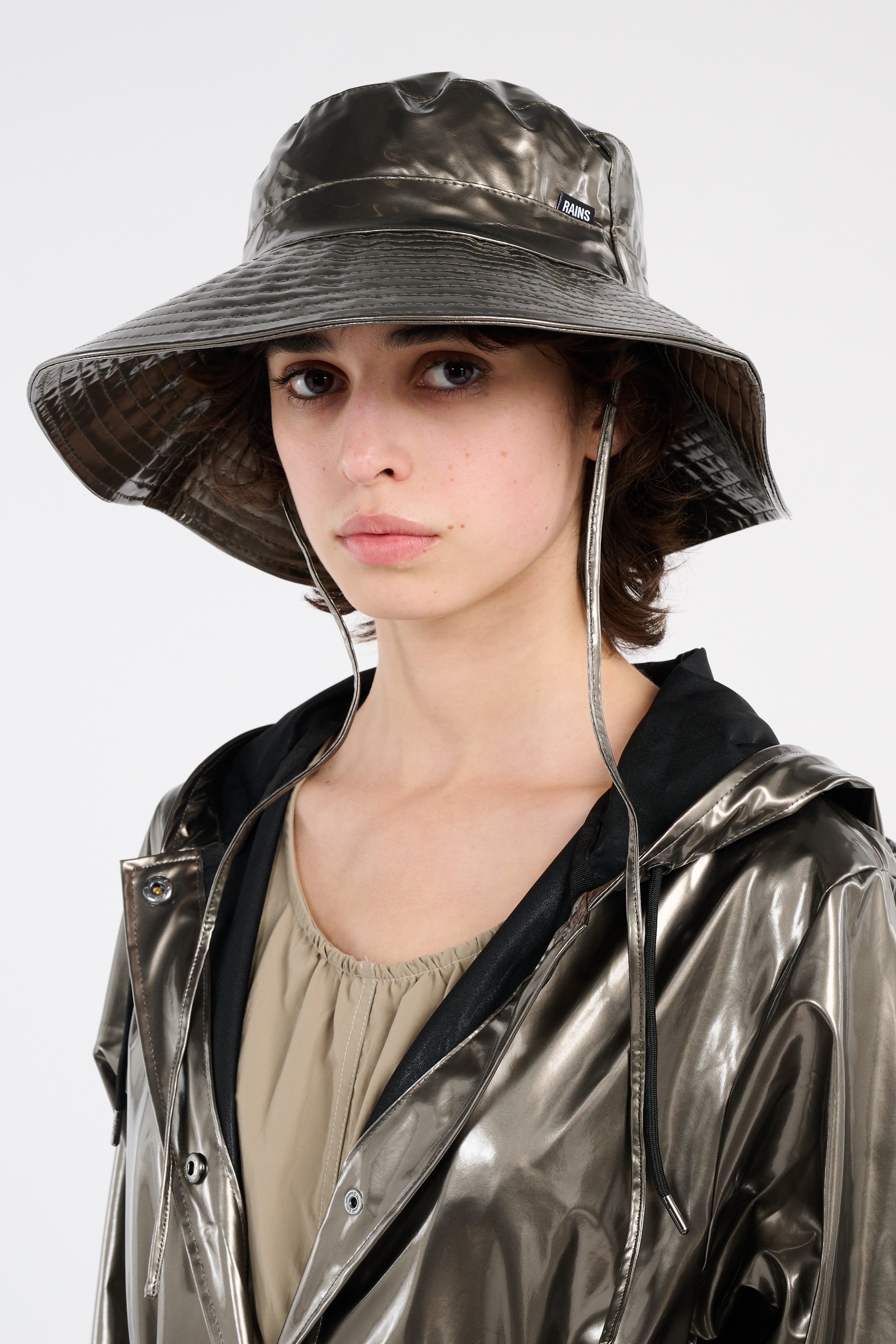 Bucket hat RAINS Silver