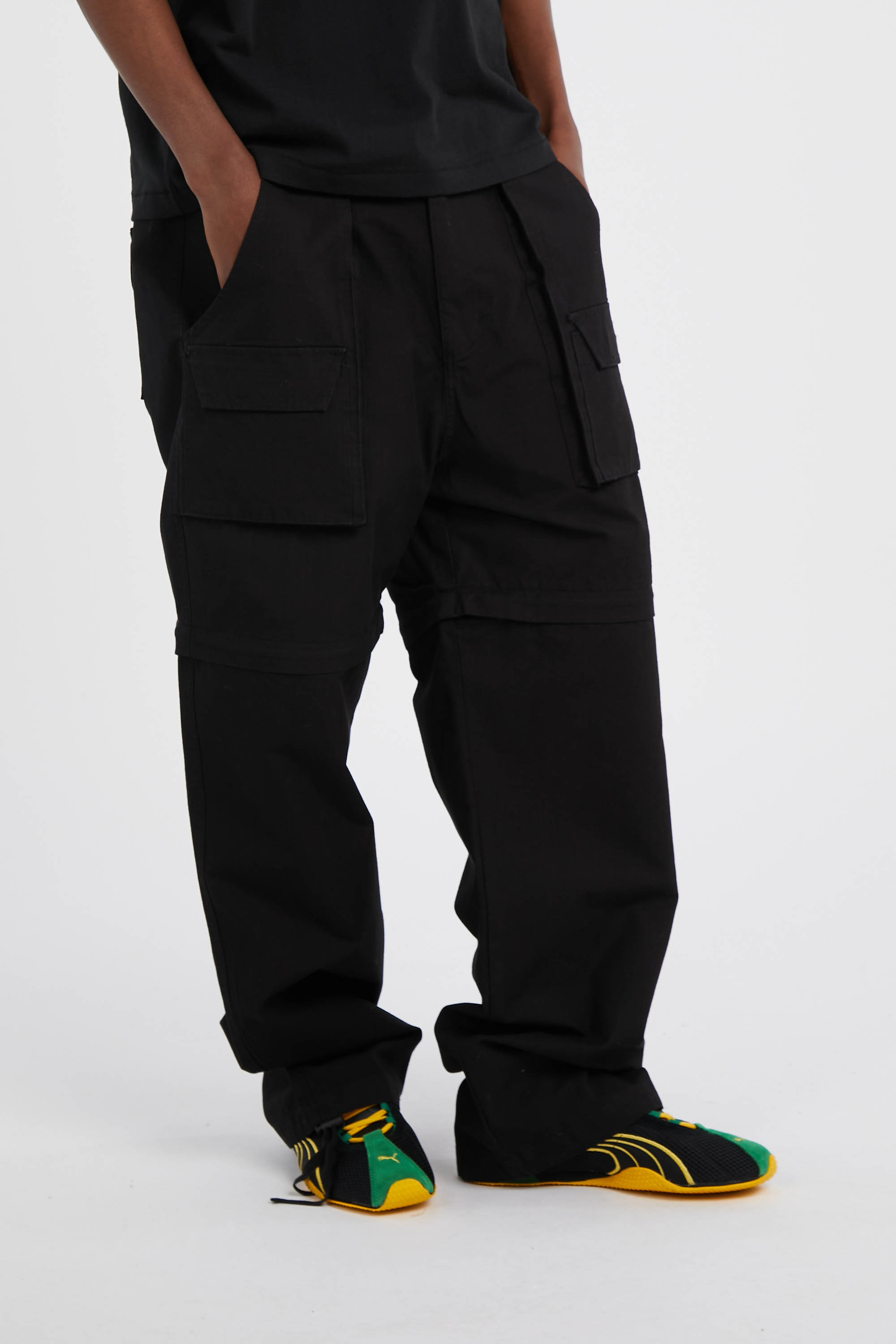 Regular-fit round-neck cotton T-shirt Black