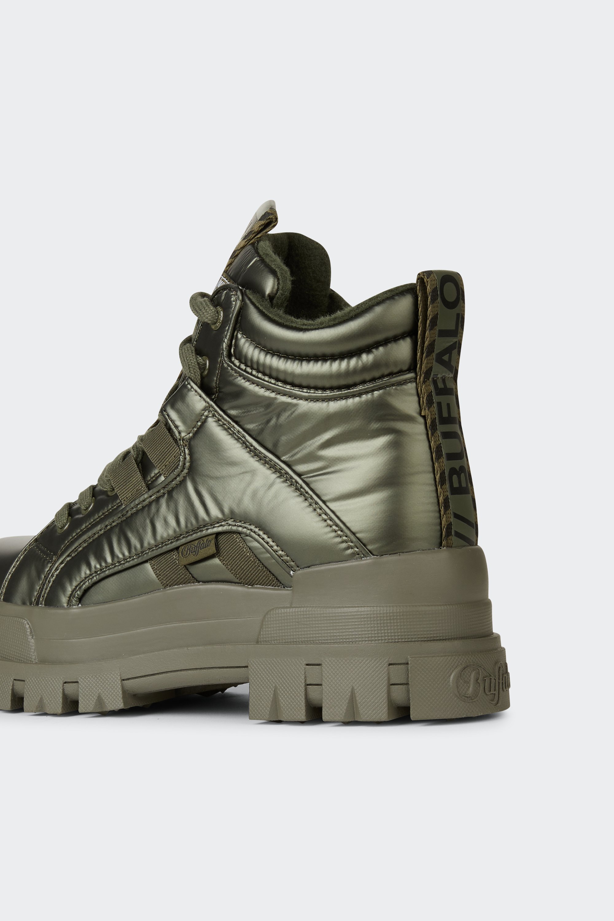 Sneakers | Khaki by BUFFALO Sneakers Khaki