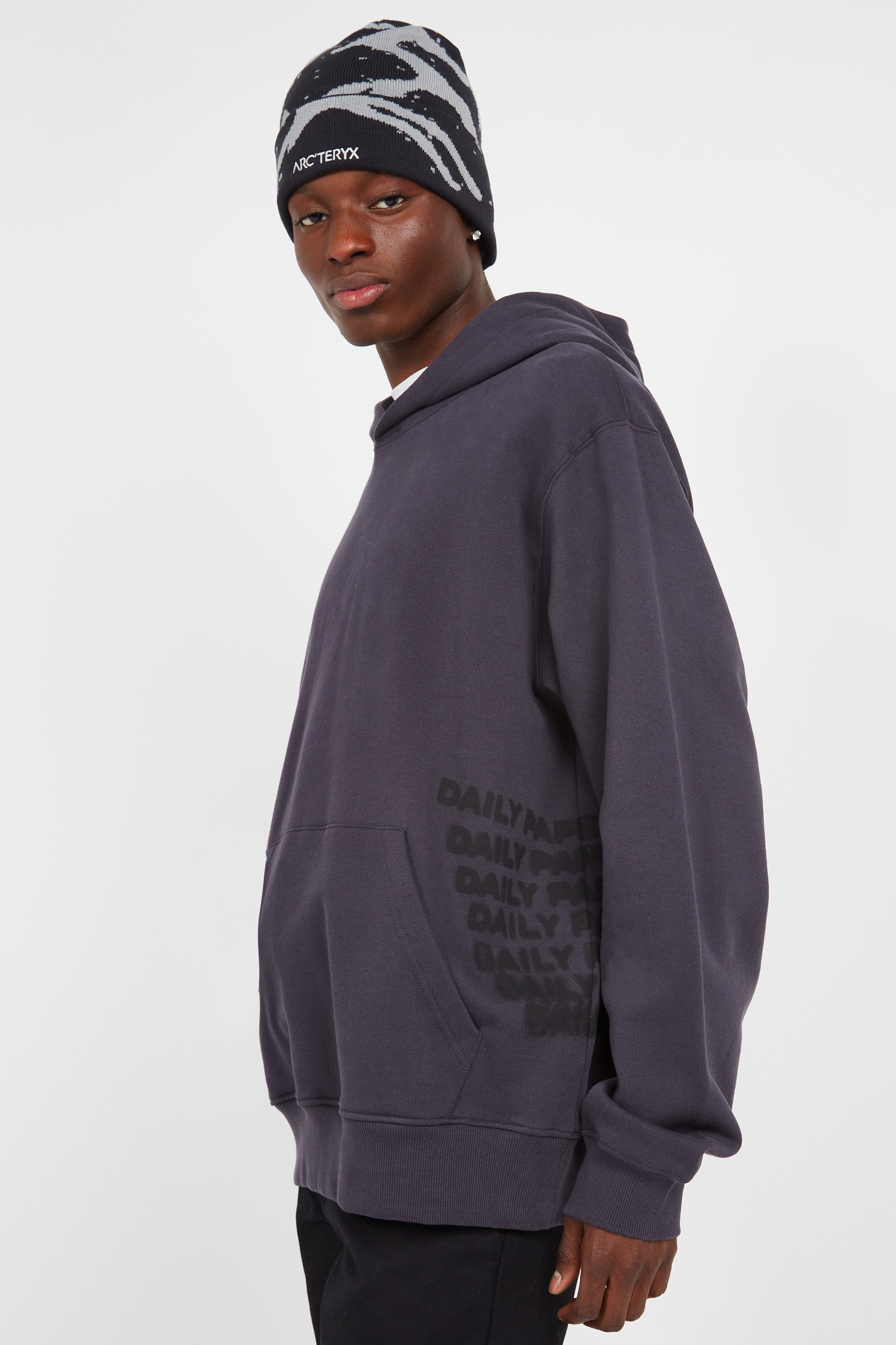 Hoodie | Noir by DAILY PAPER Hoodie Noir