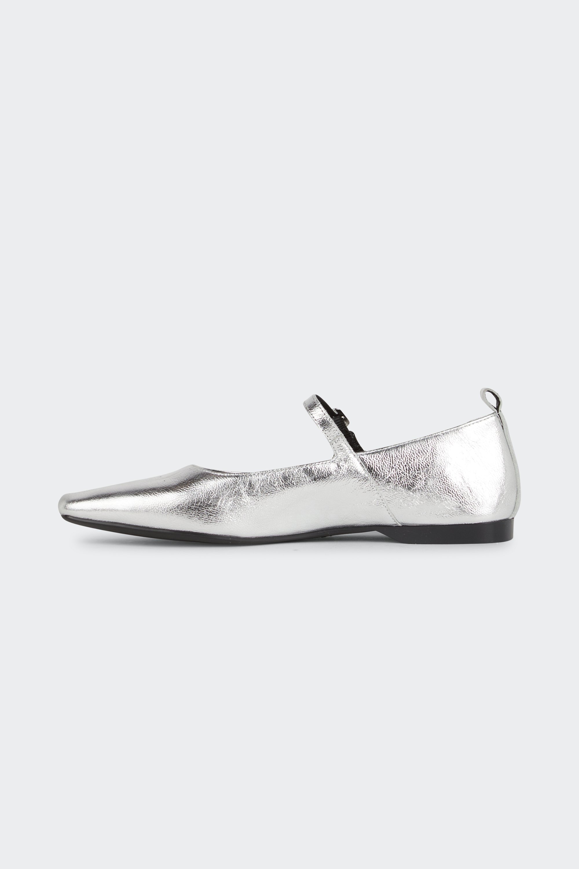 Flat furry sheepskin sandals | Grey by VAGABOND SHOEMAKERS Flat furry sheepskin sandals Grey