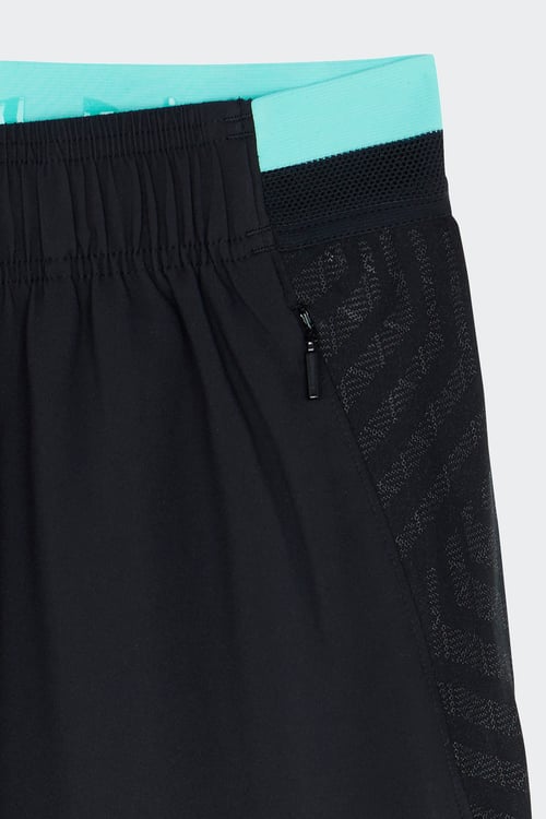 UNDER ARMOUR Shorts Black
