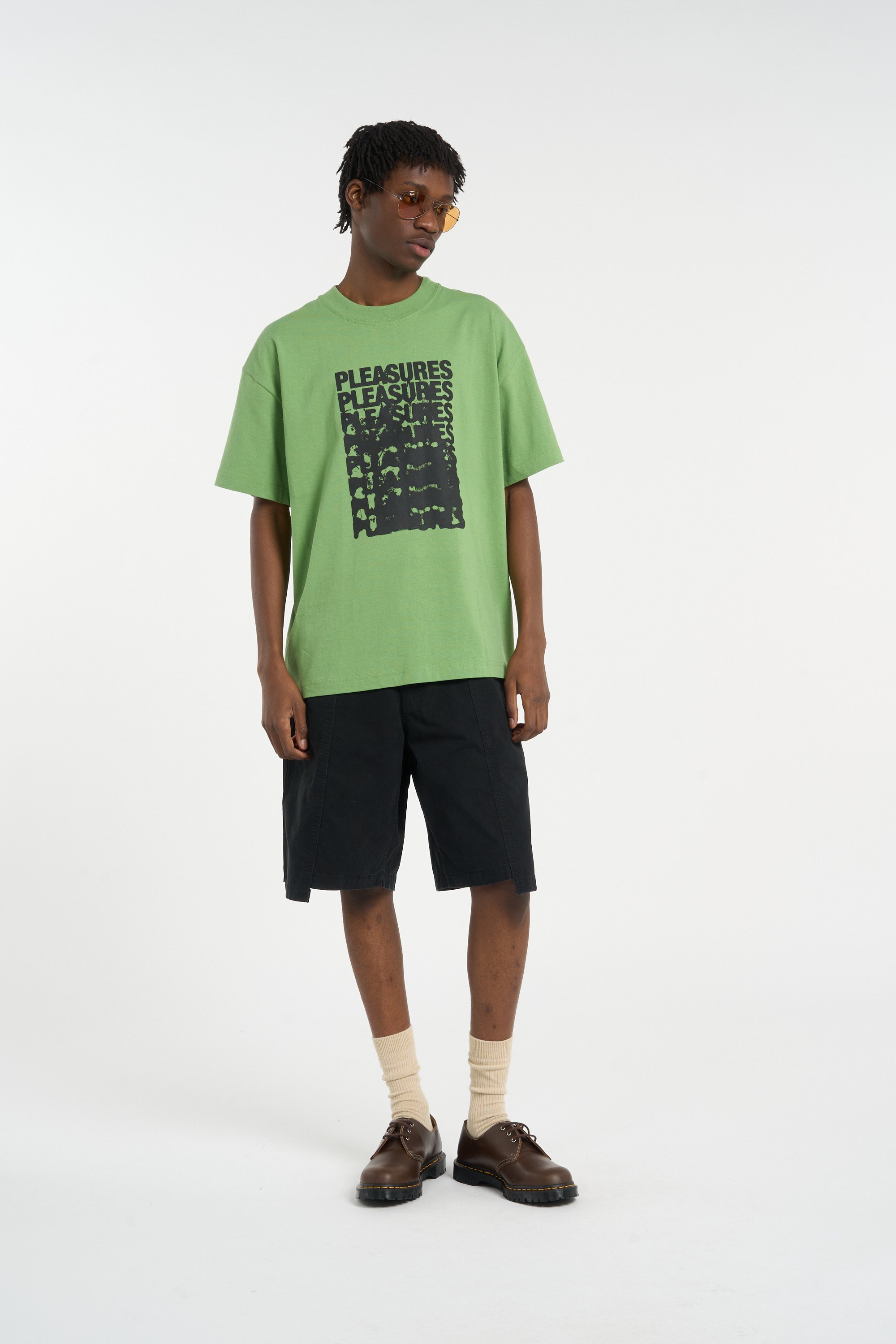 Regular-fit round-neck cotton T-shirt PLEASURES Khaki