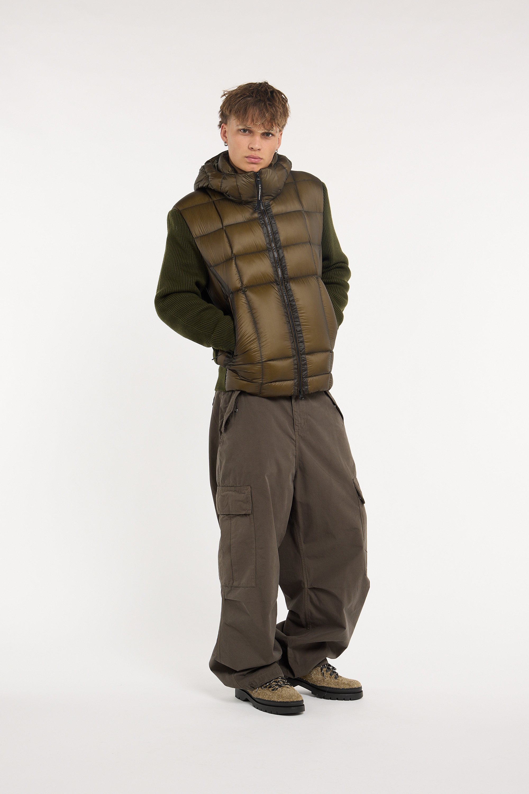 Zipped high-neck colorblock padded jacket with hood | Green C.P. COMPANY Men