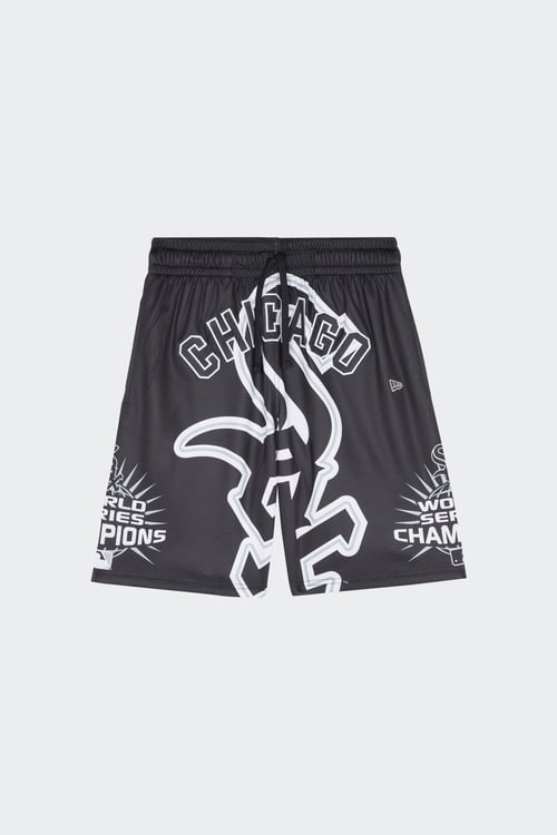 NEW ERA Shorts Black
