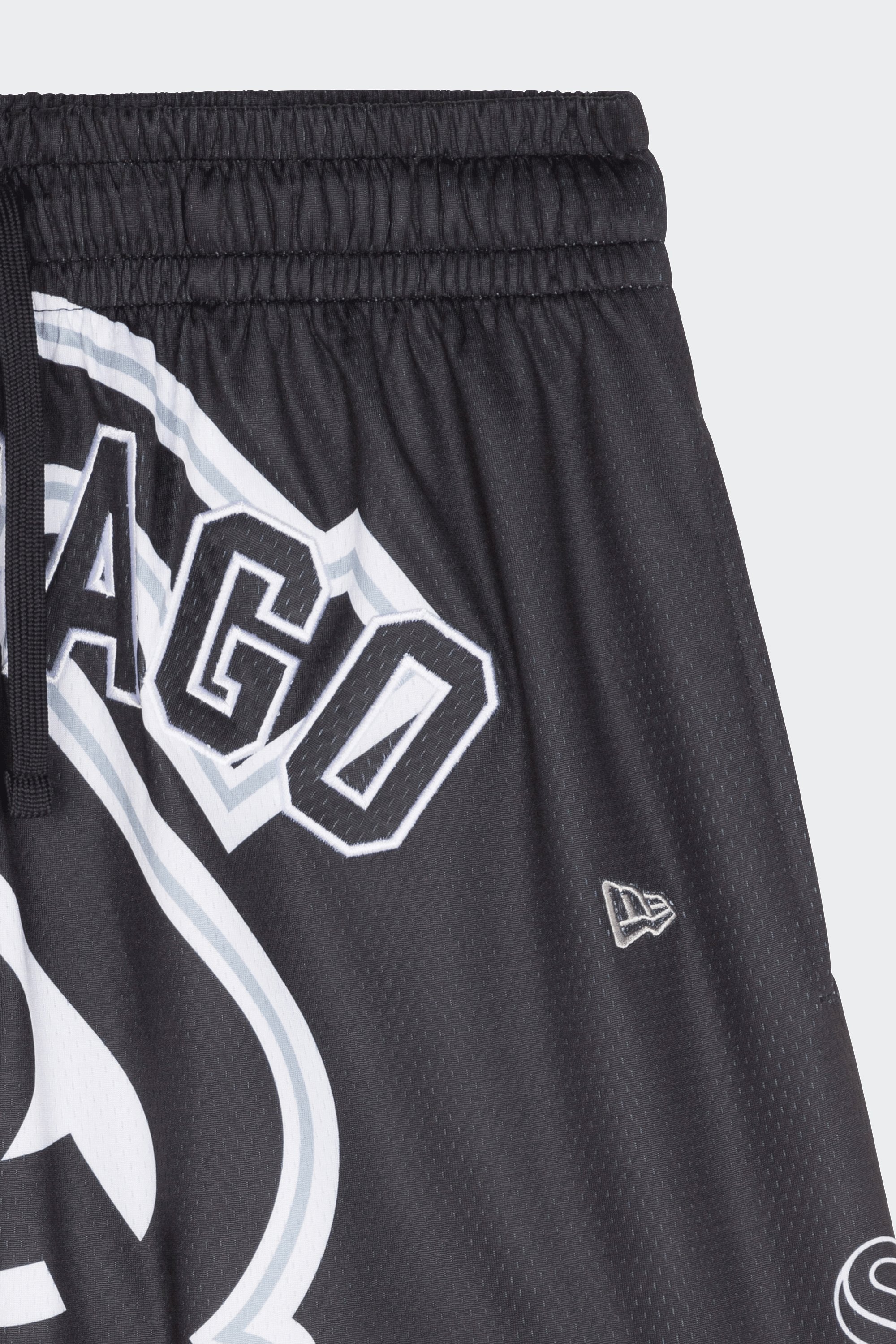 Short | Noir by NEW ERA Short Noir