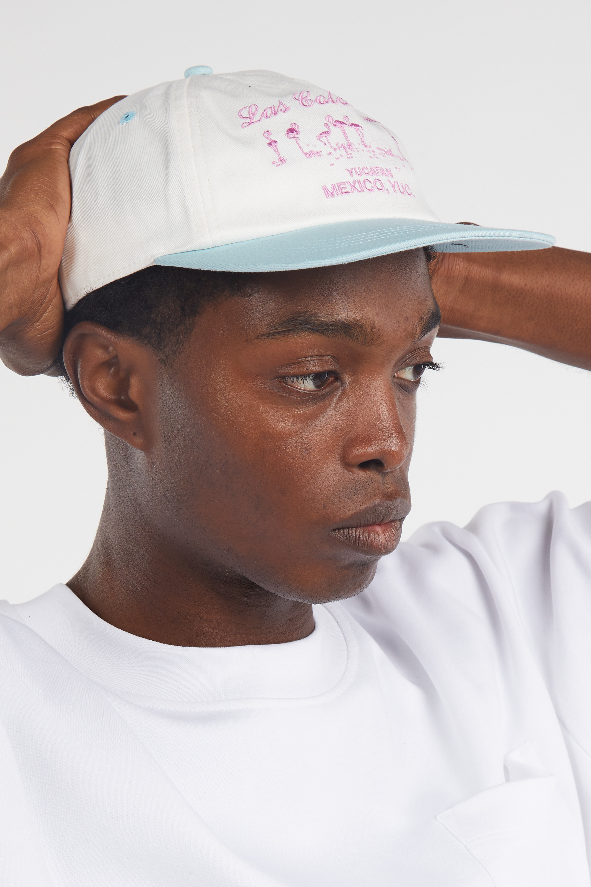 Cap White