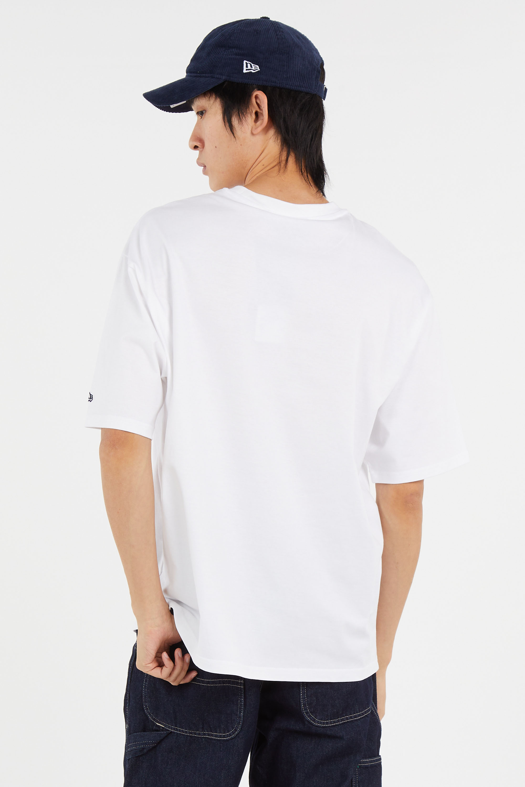 T-shirt White
