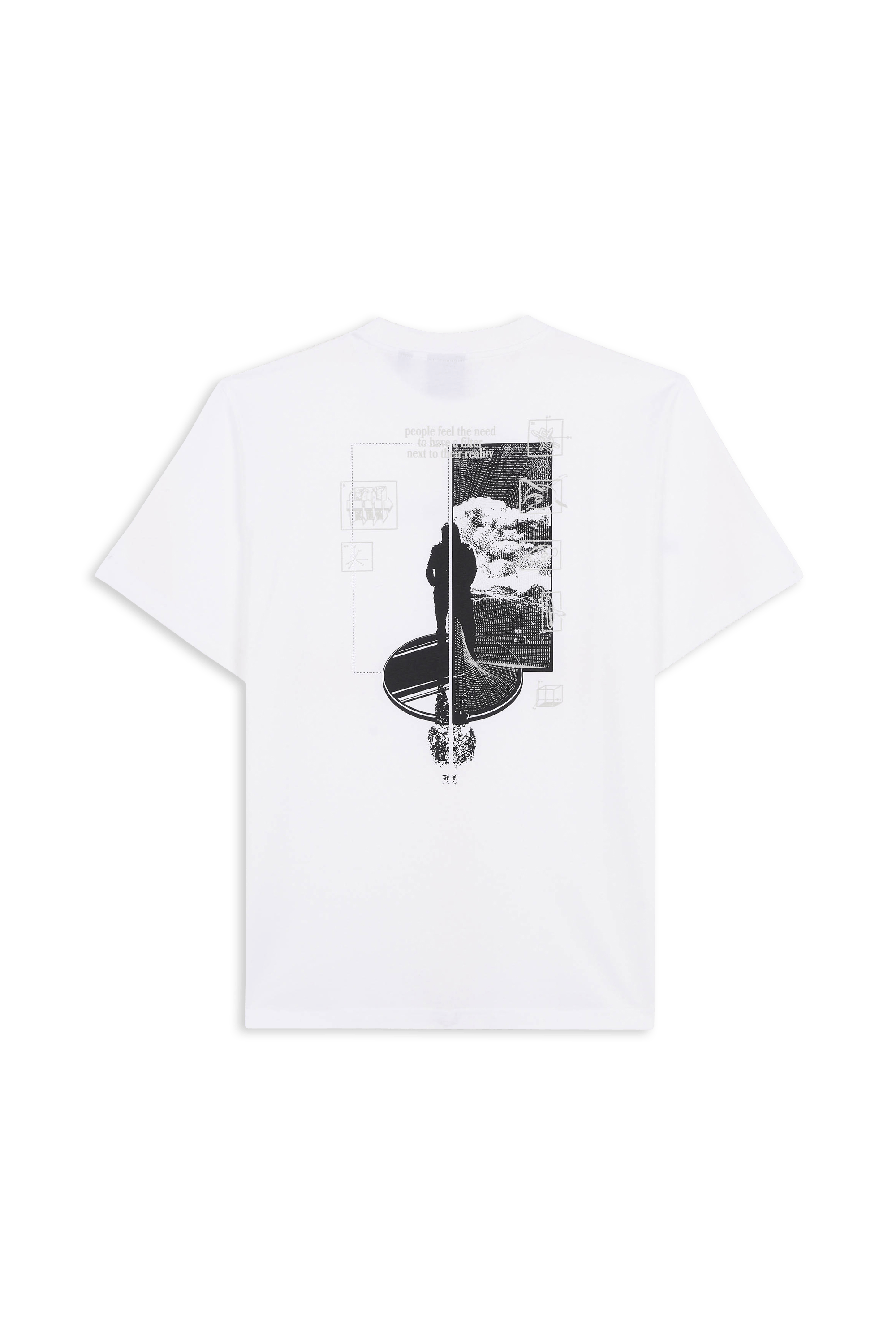 T-shirt White