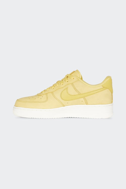 NIKE Baskets Jaune