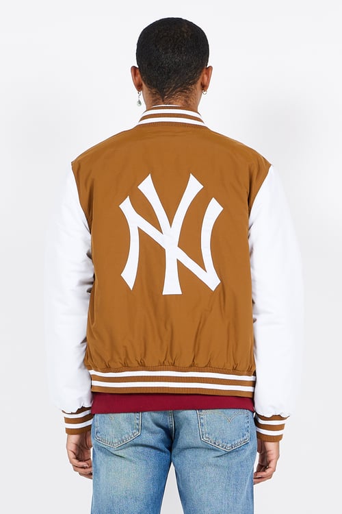 NEW ERA Bomber Beige
