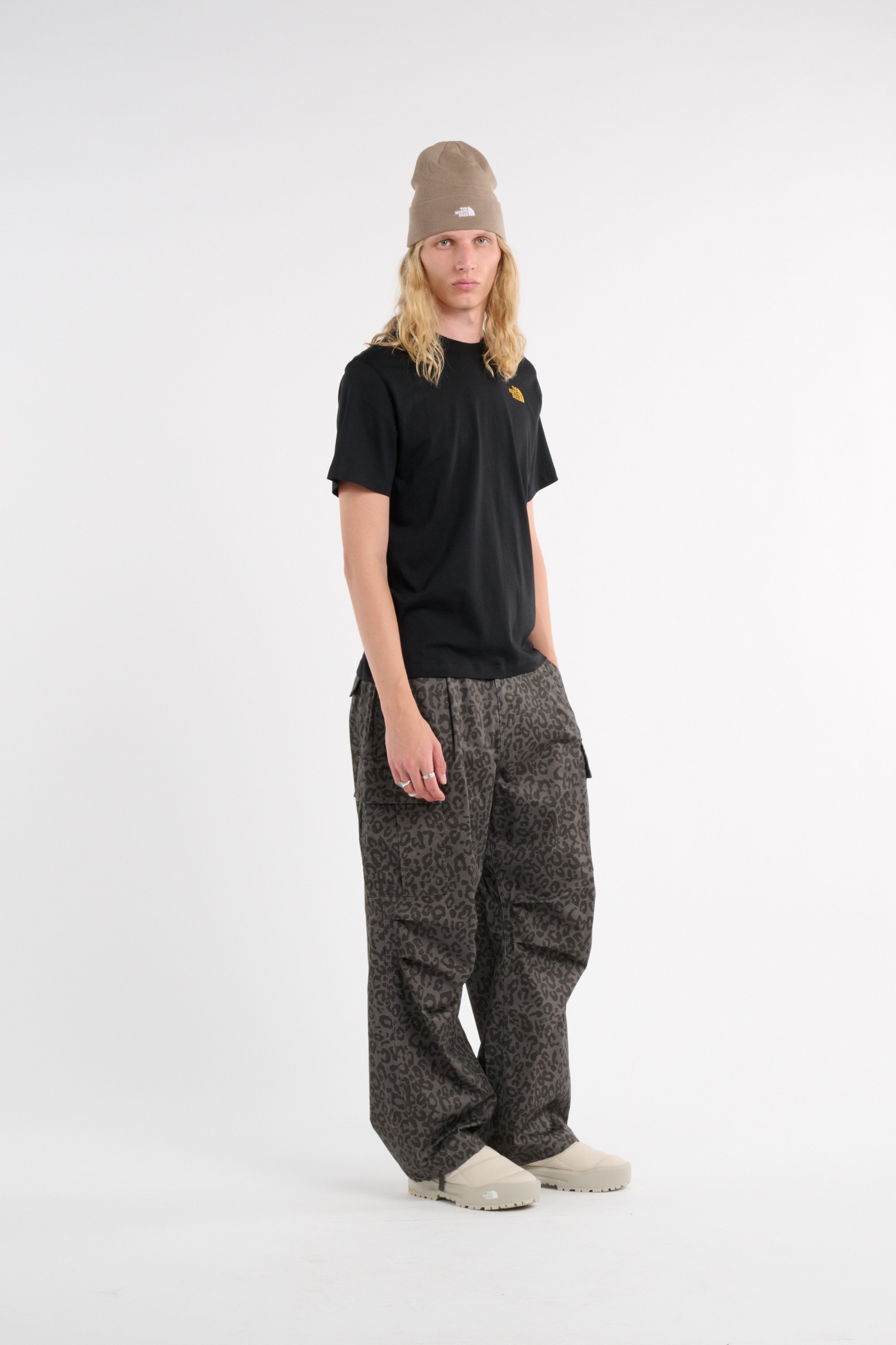 Regular-fit round-neck cotton T-shirt THE NORTH FACE Black
