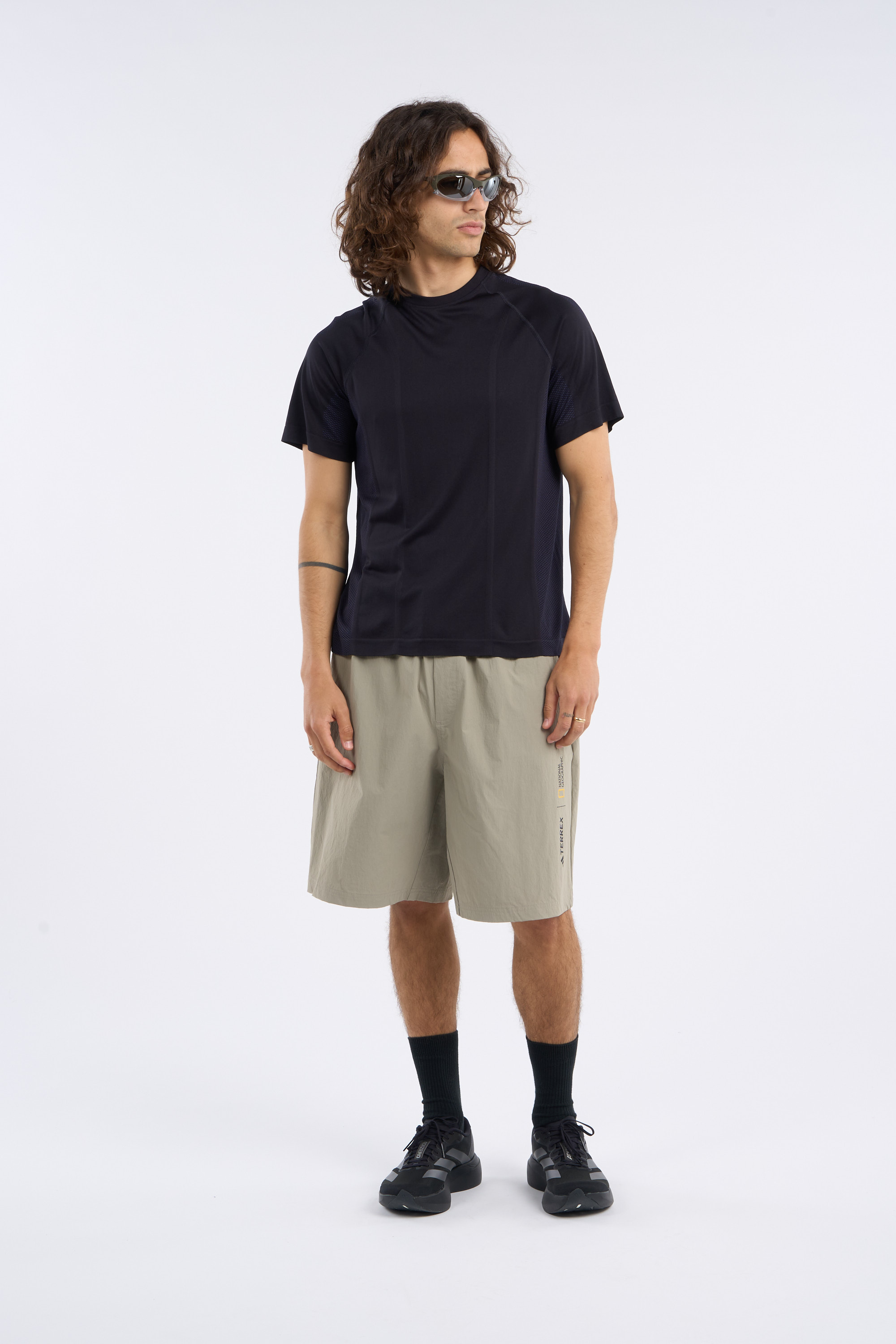Regular-fit round-neck cotton T-shirt Black