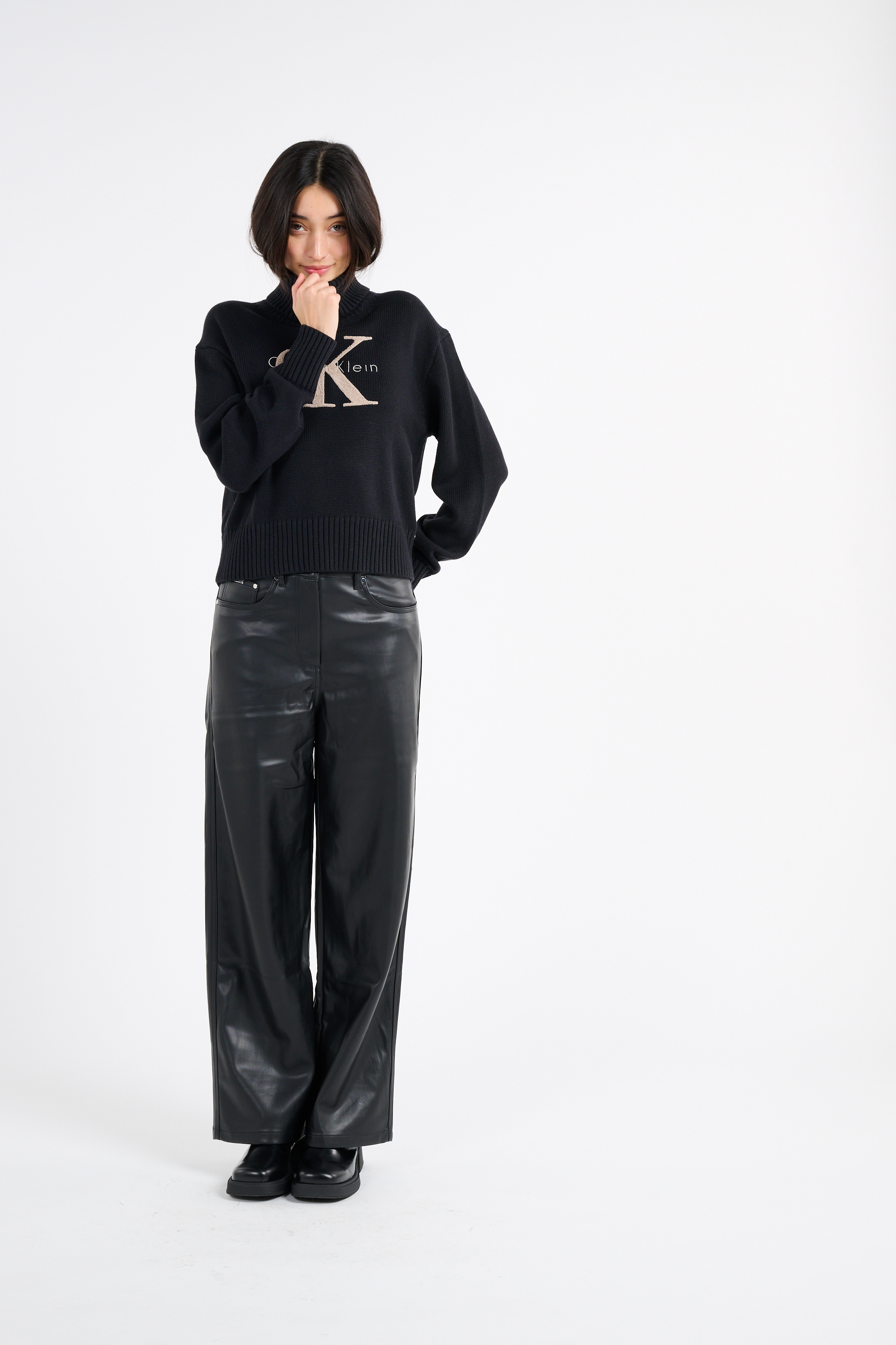 Heeled leather mid-calf boots Black