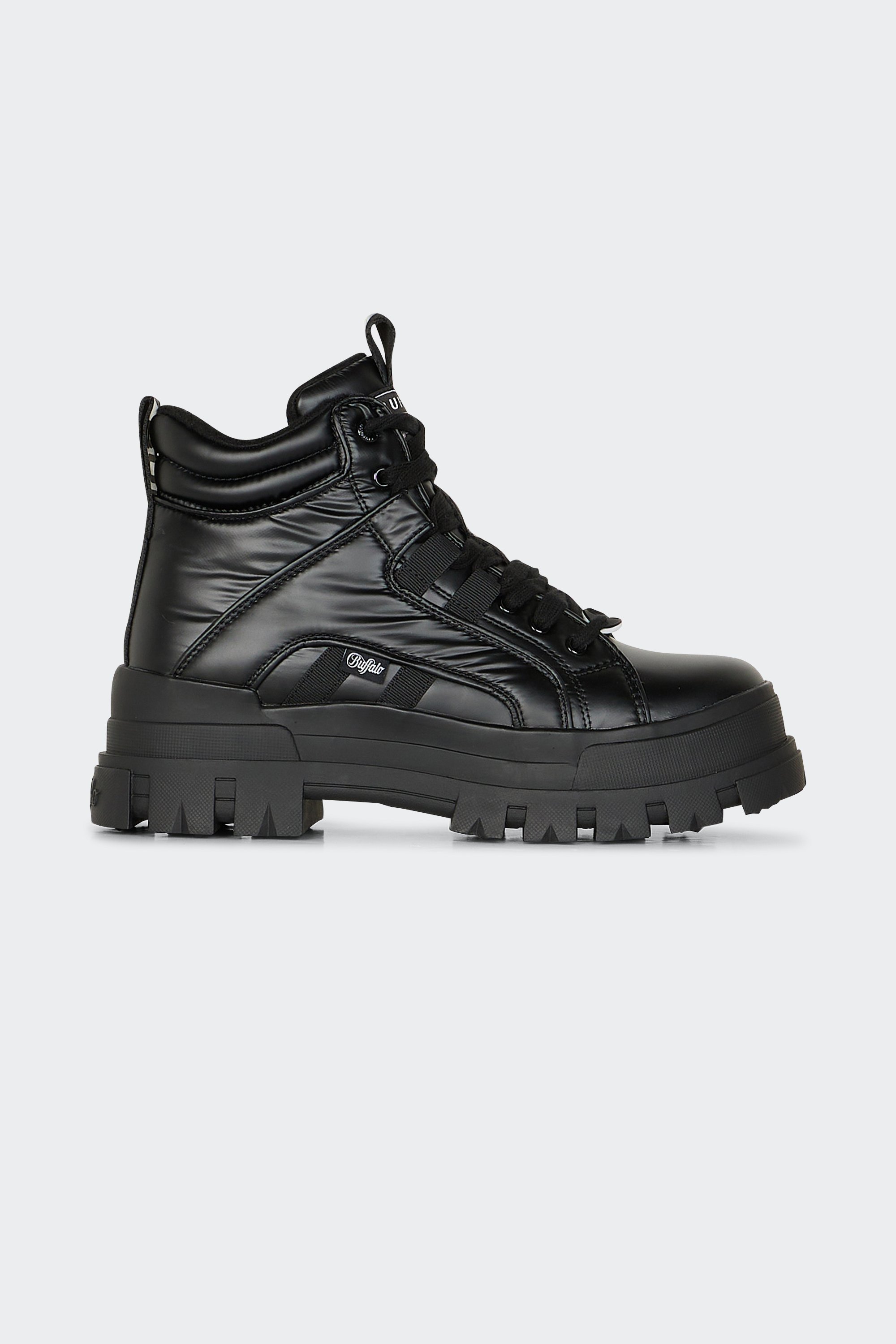 Sneakers | Black by BUFFALO Sneakers Black