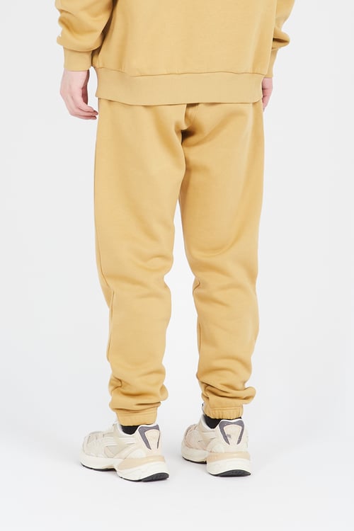 NEW ERA Joggers Yellow