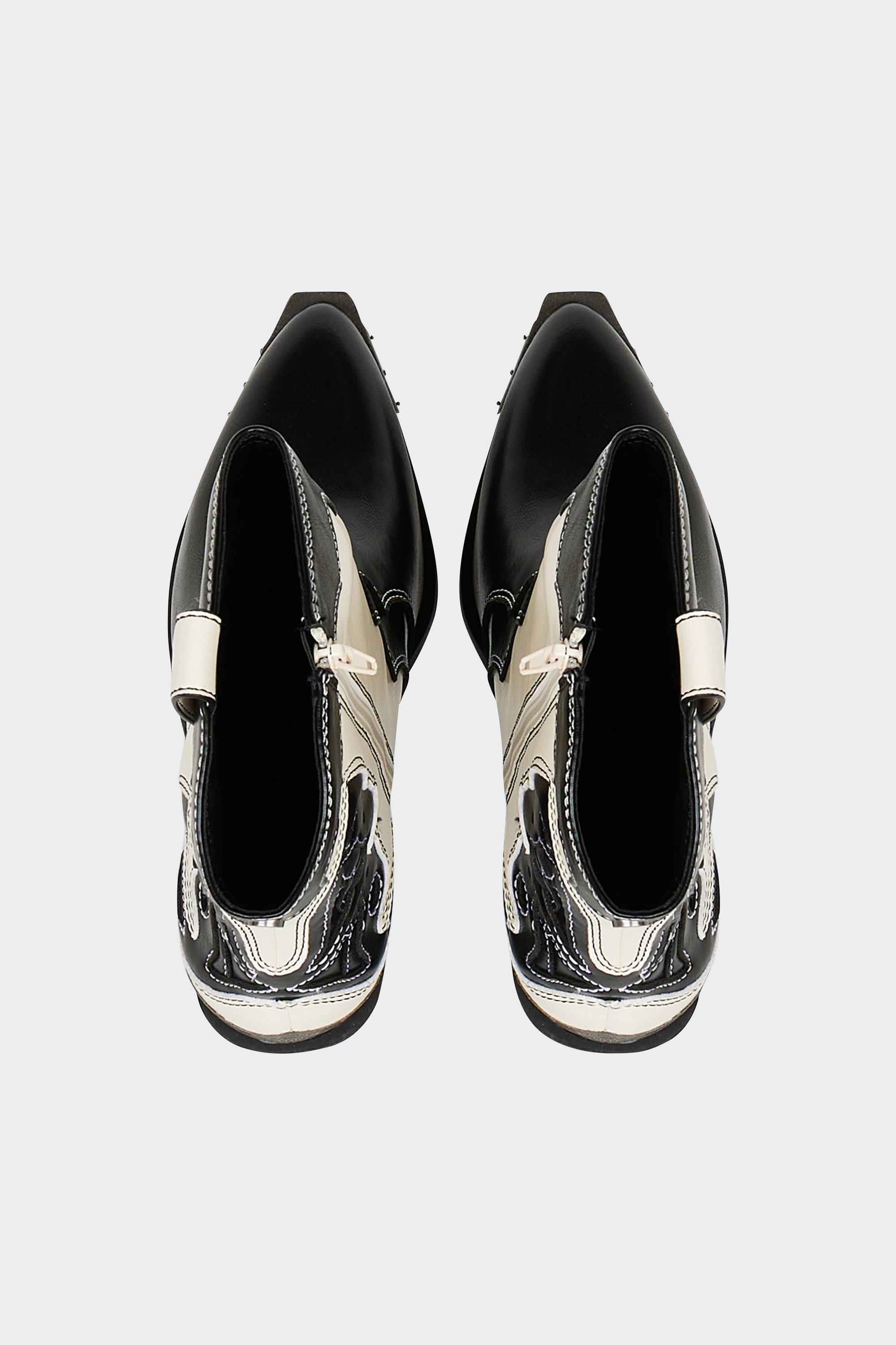 Cowboy boots | White by BUFFALO Cowboy boots White