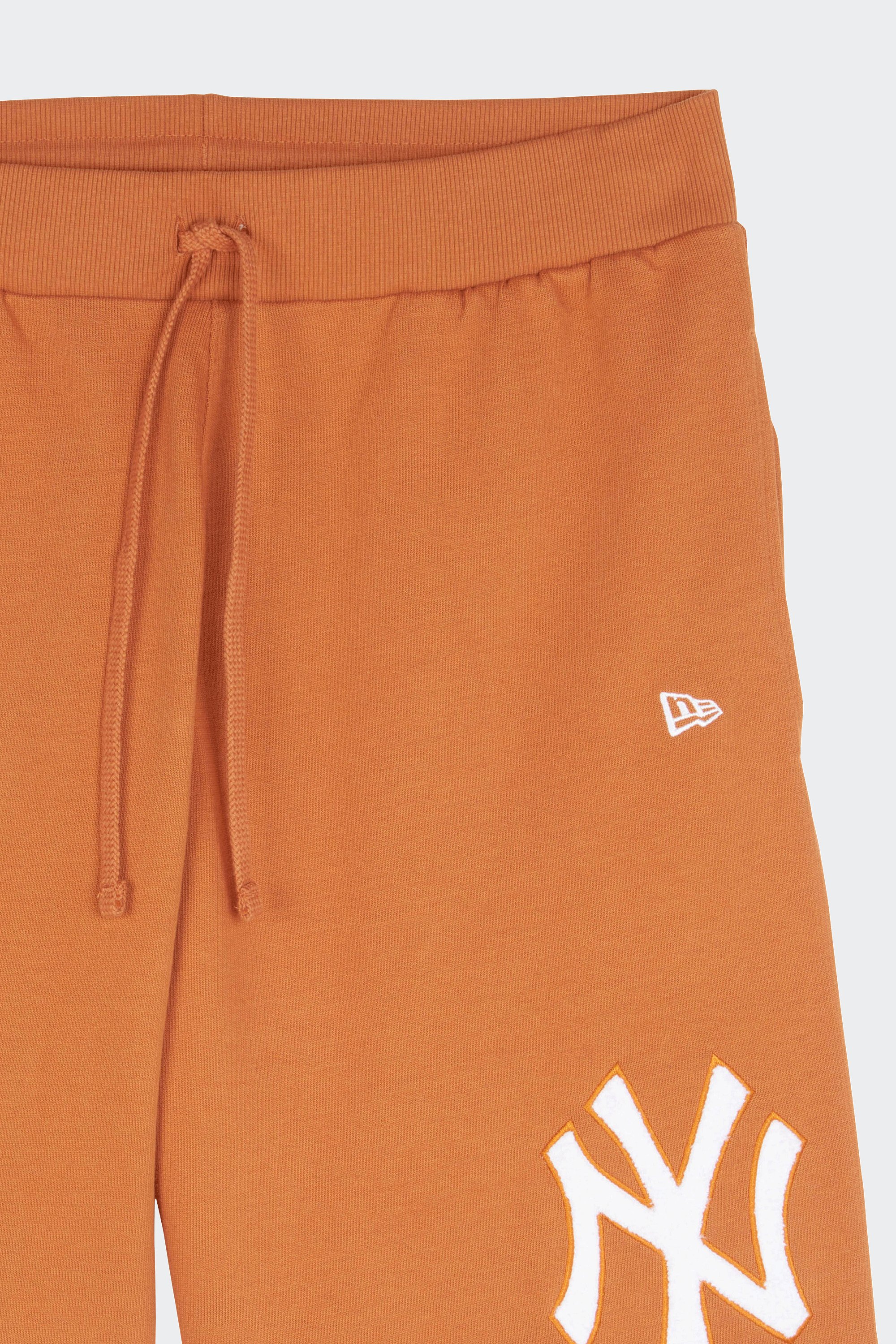 Short | Marron by NEW ERA Short Marron
