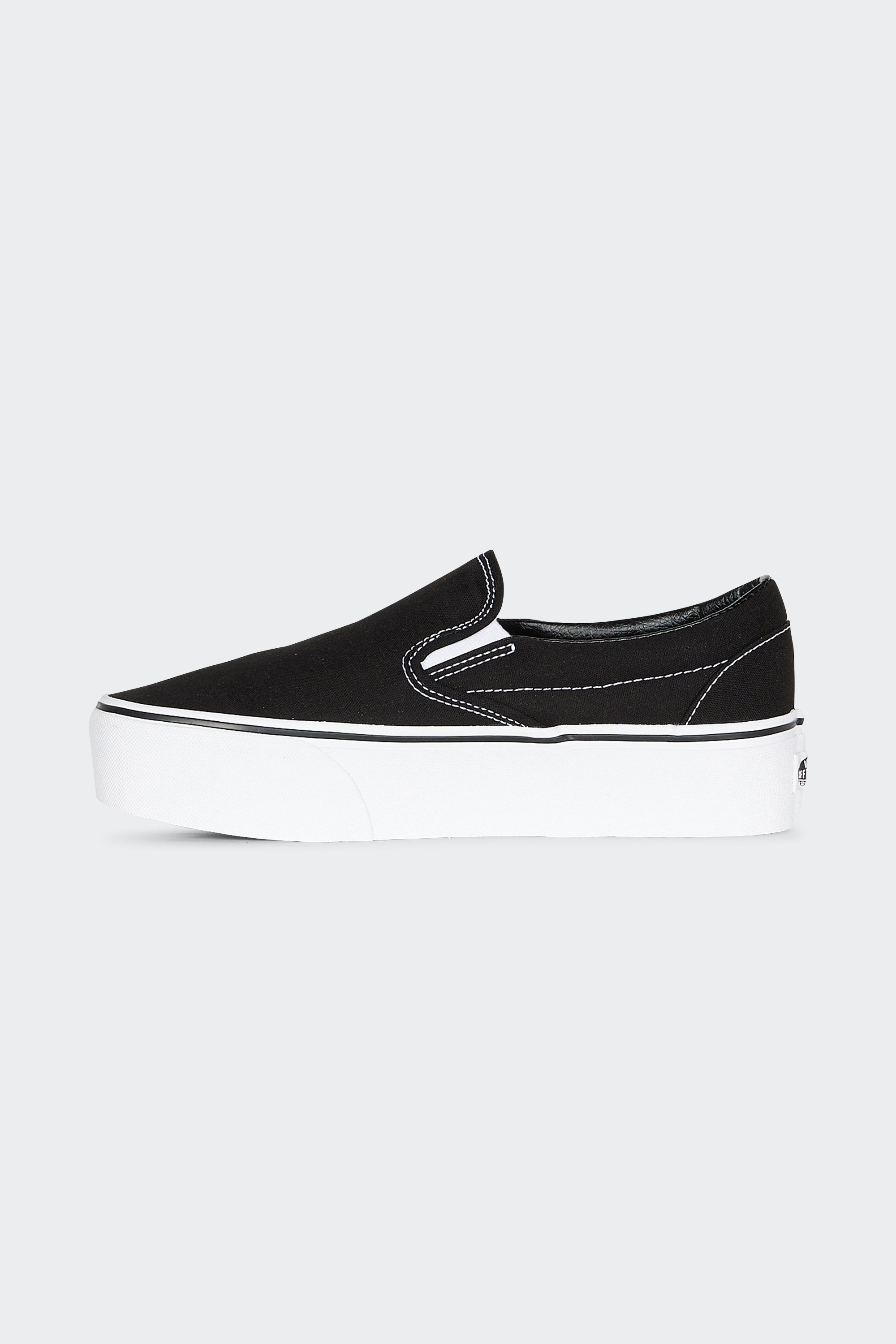 Sneakers | Black by VANS Sneakers Black