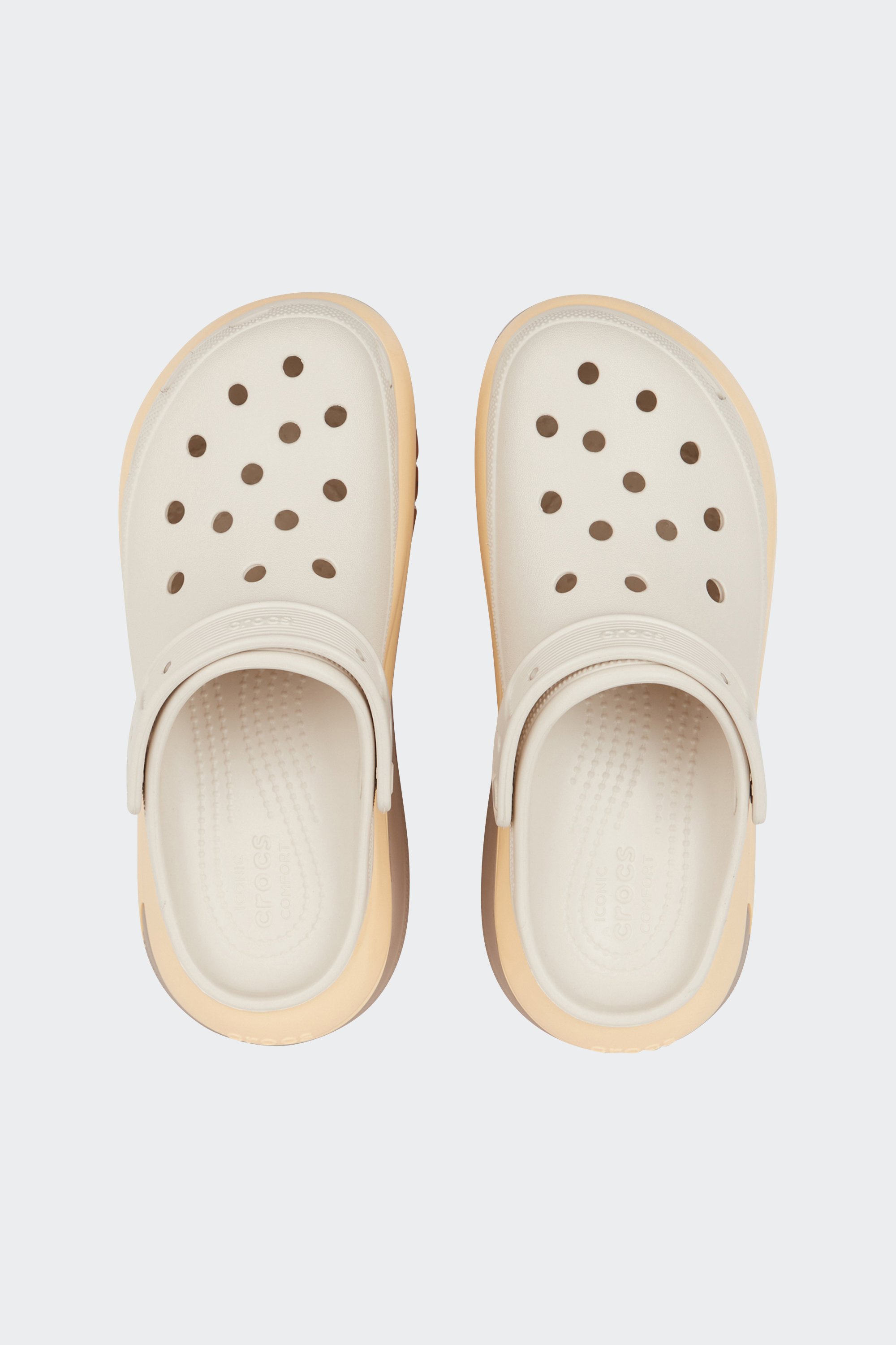 Flat furry sheepskin sandals | Beige by CROCS Flat furry sheepskin sandals Beige