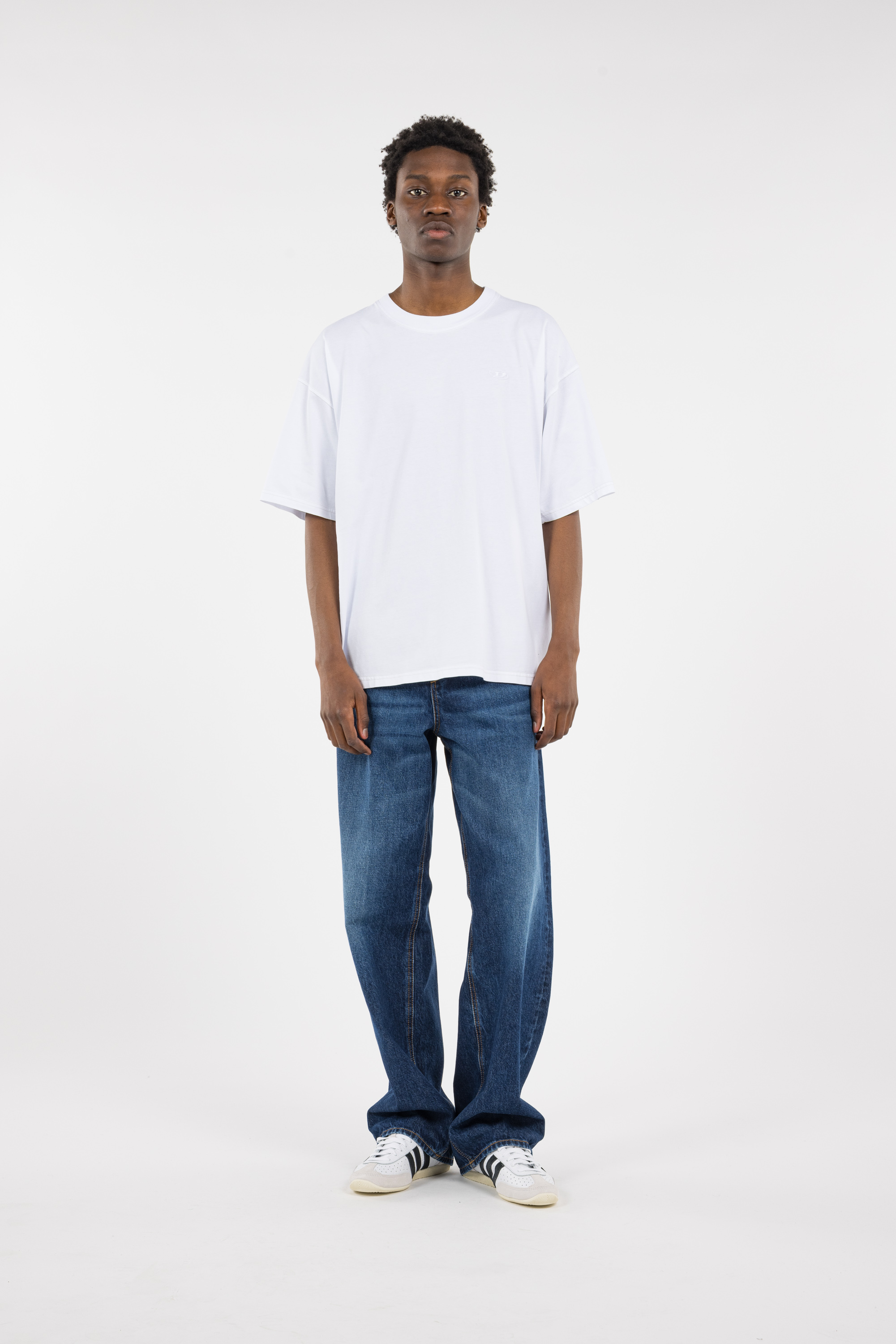 T-shirt White