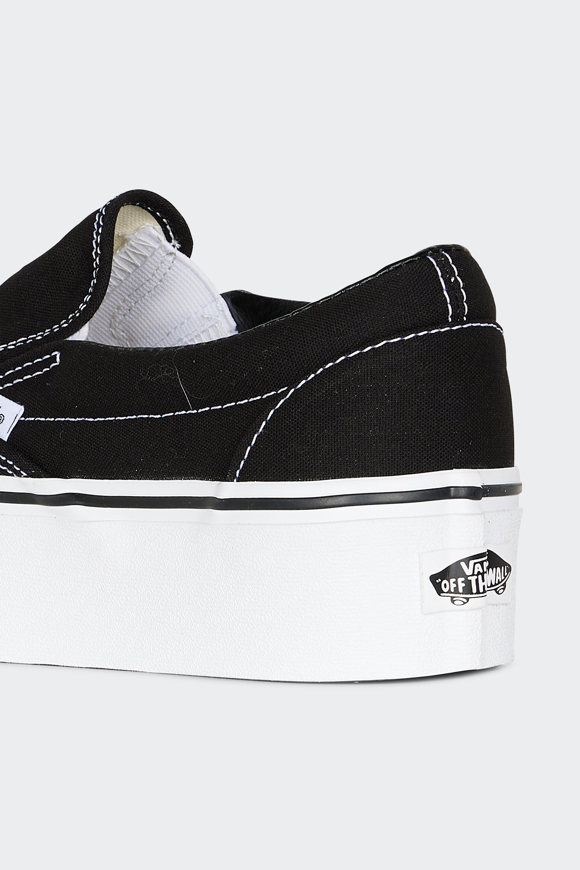 Sneakers | Black by VANS Sneakers Black