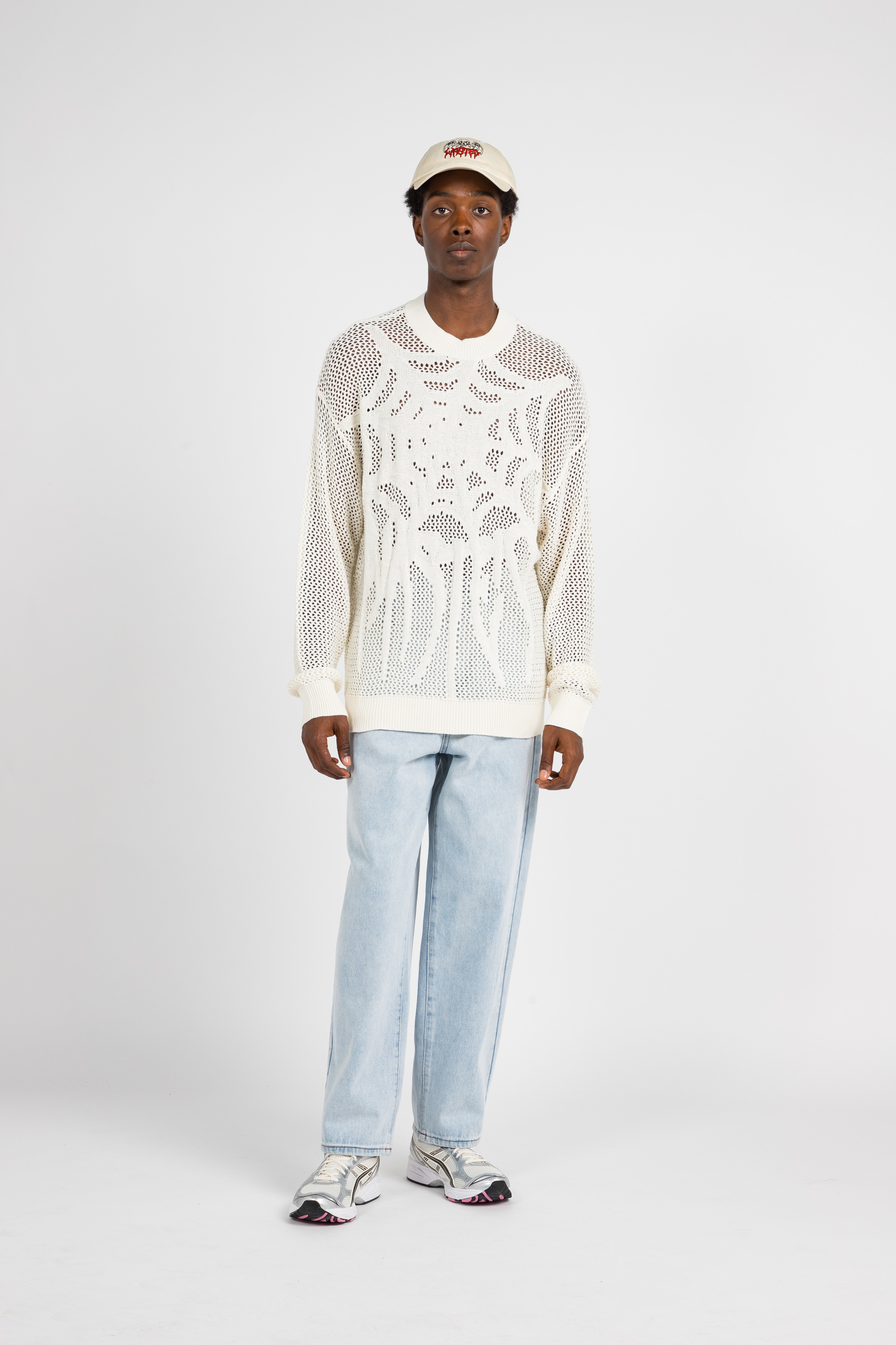 Sweater White