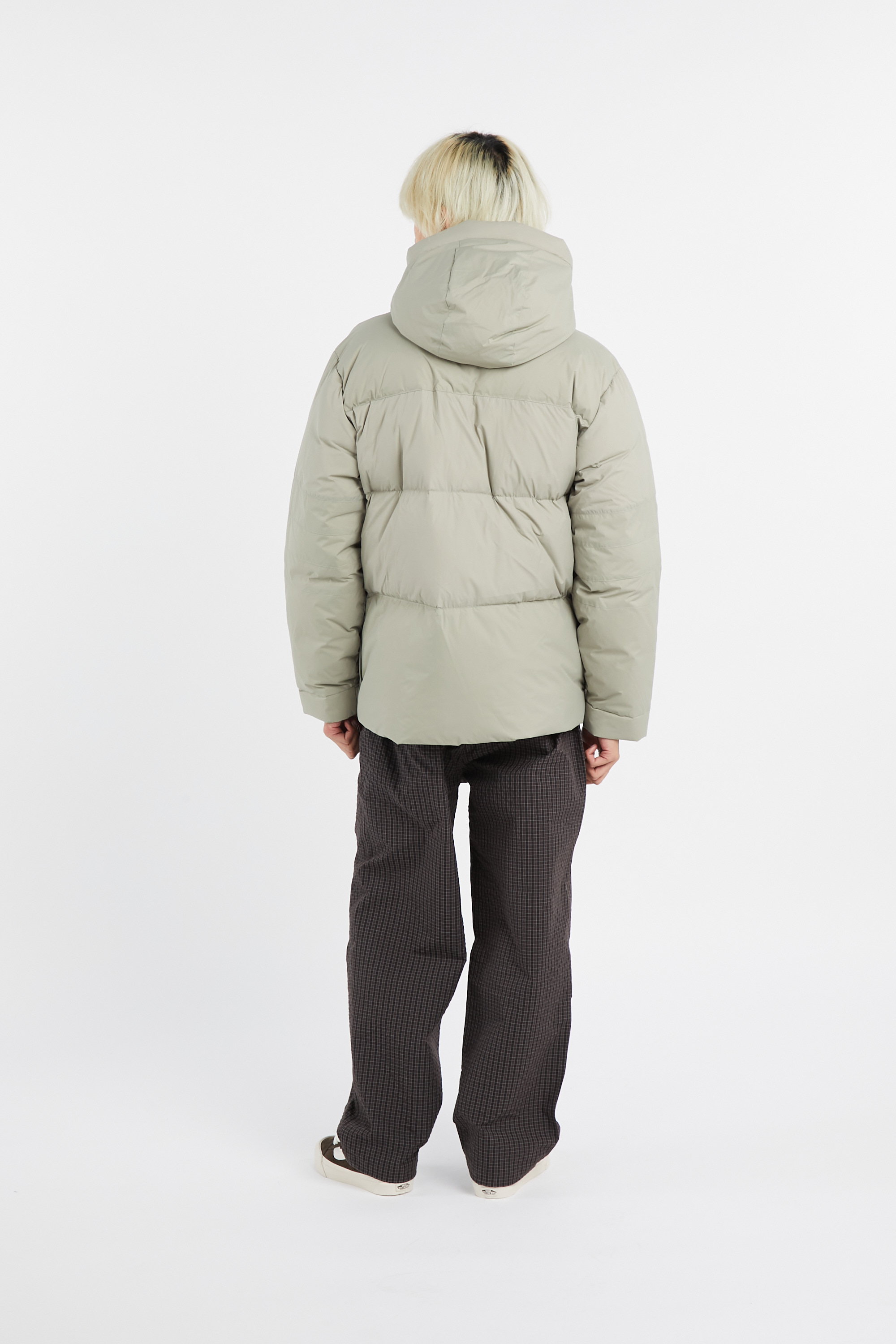 Lightweight quilted padded jacket with high neck Green