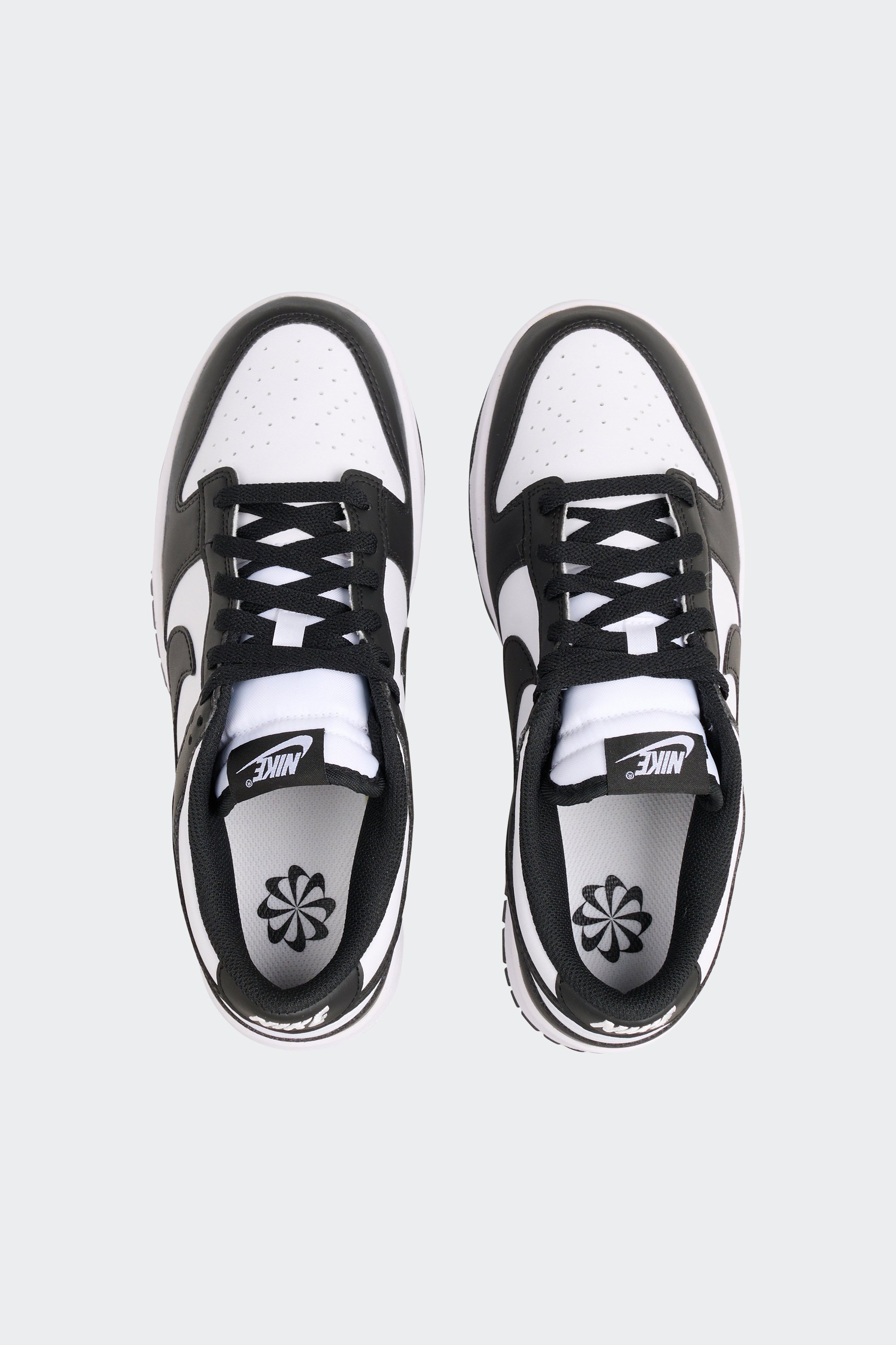 Baskets | Blanc by NIKE Baskets Blanc