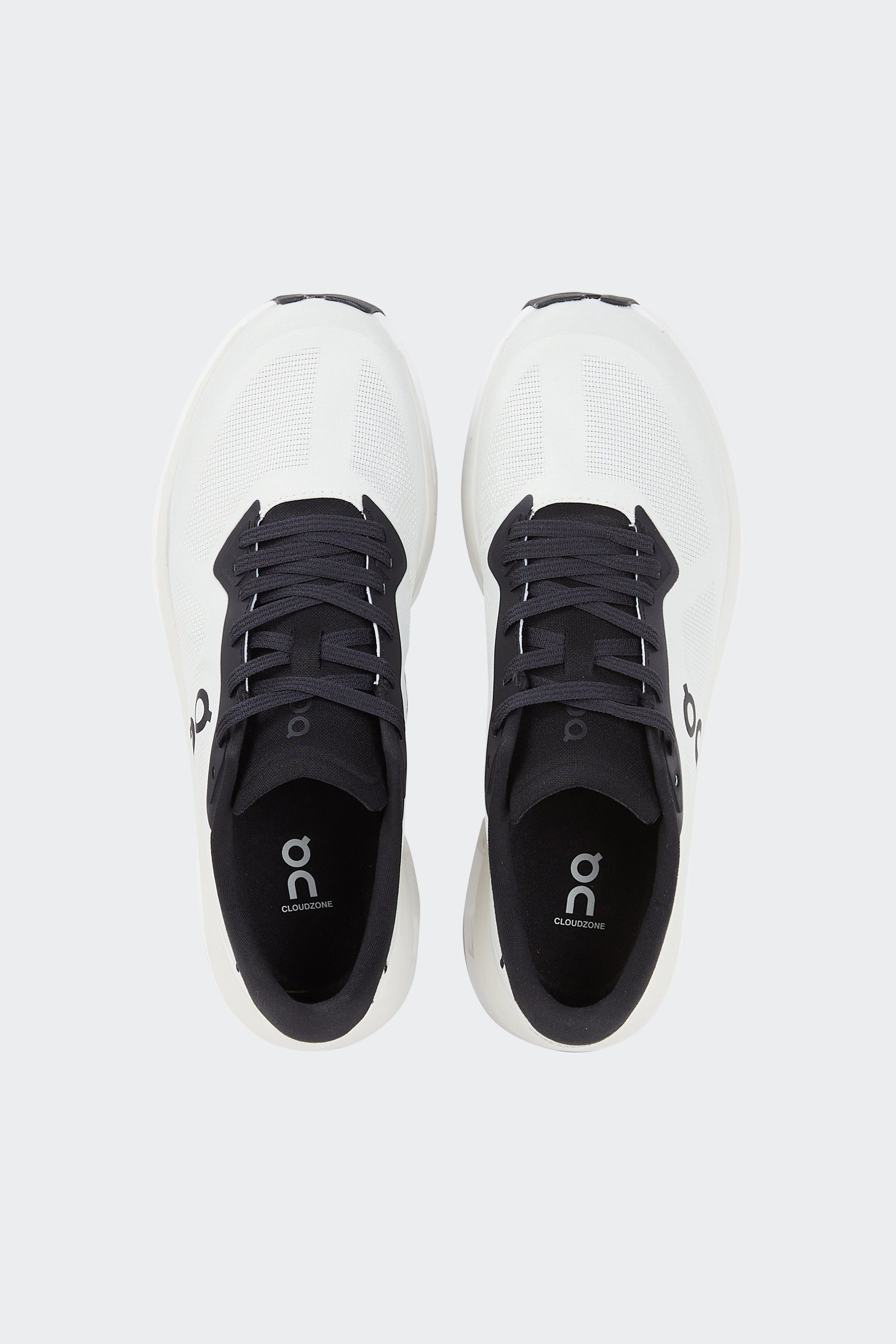 Baskets | Blanc by ON Baskets Blanc