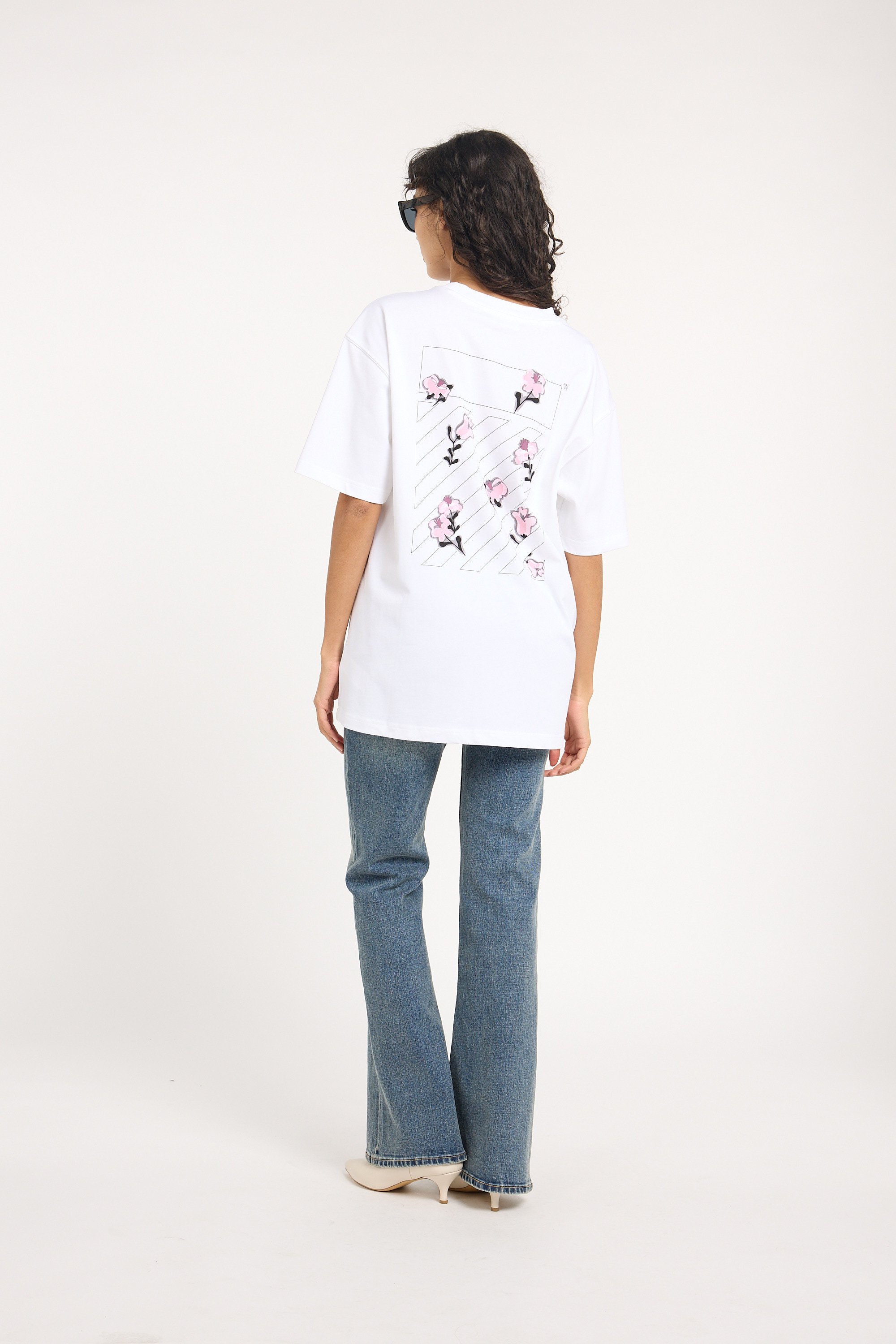 look 2