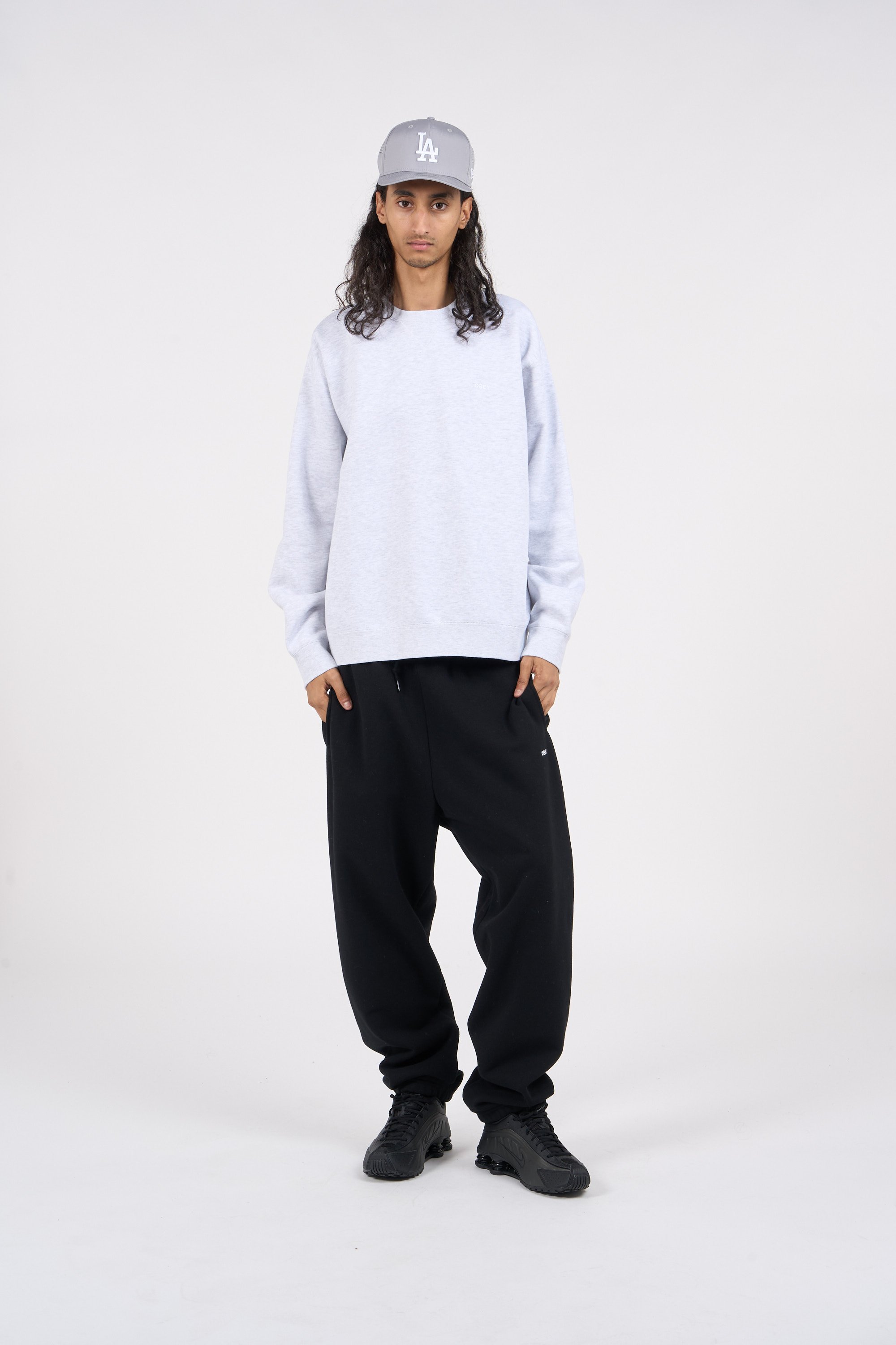 Sweatshirt | Gris by OBEY Sweatshirt Gris