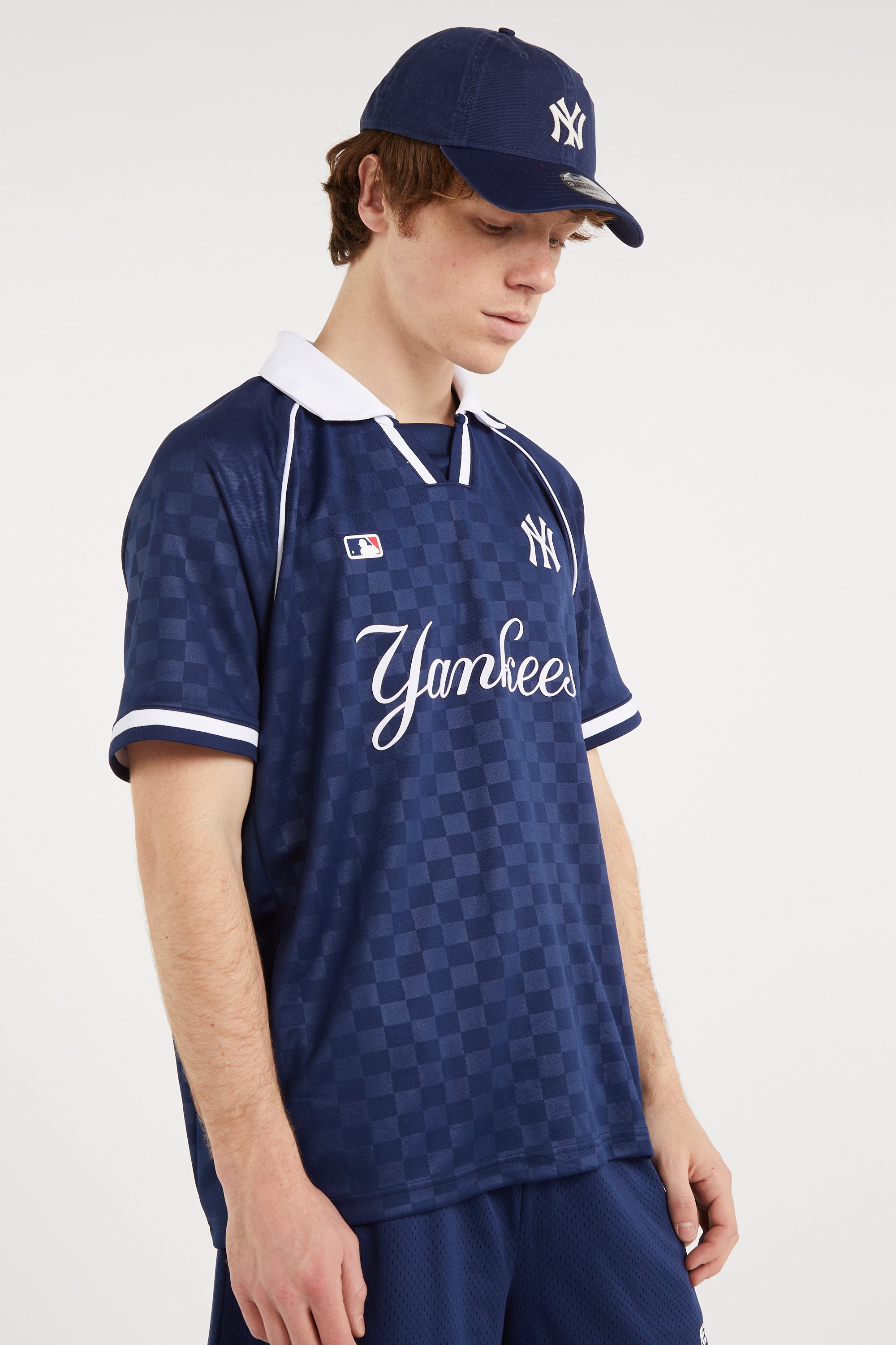 Regular-fit round-neck cotton T-shirt Blue