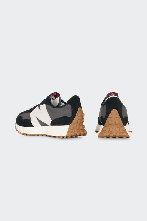 NEW BALANCE Sneakers Black
