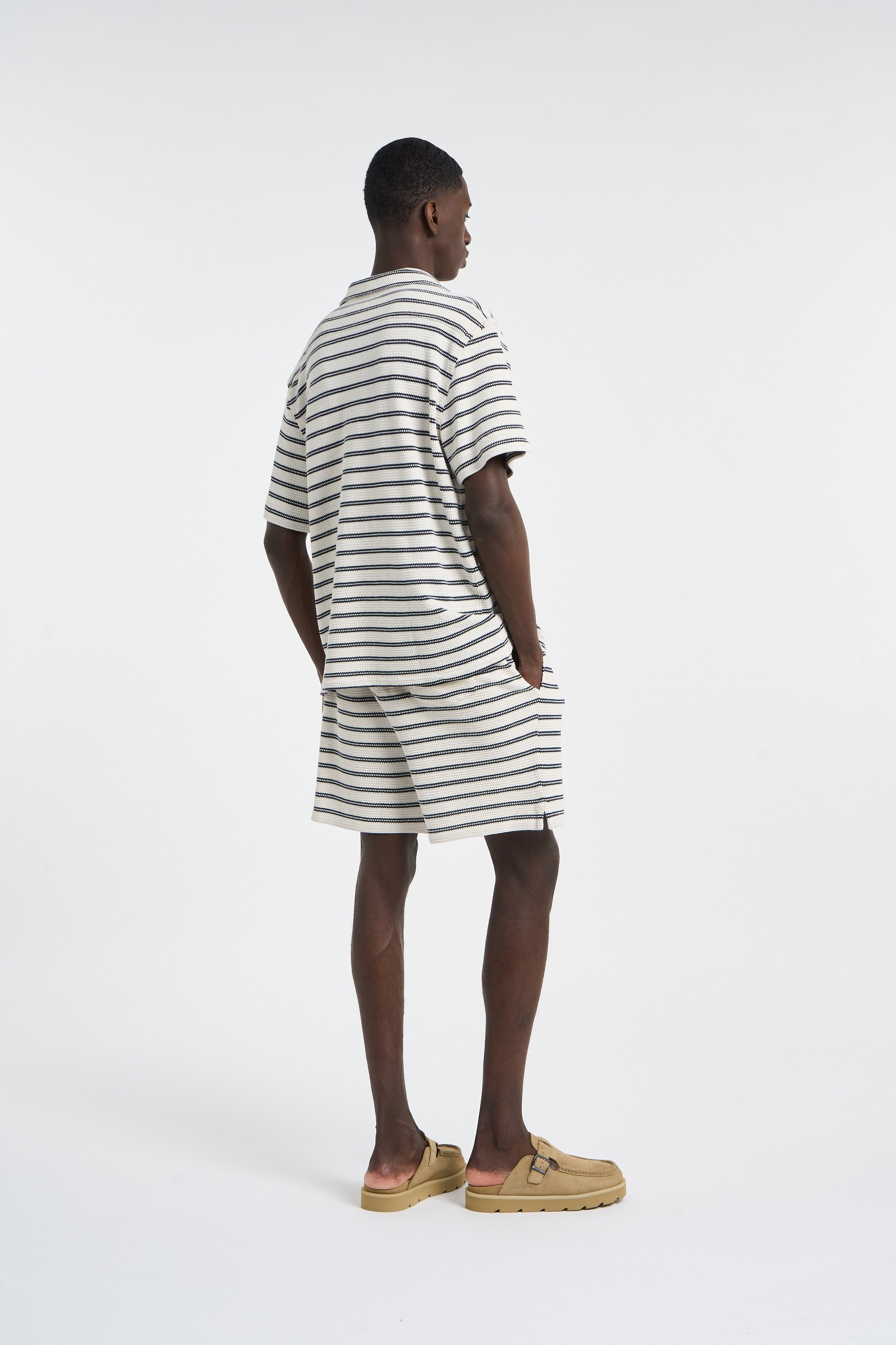 Flat furry sheepskin sandals Beige