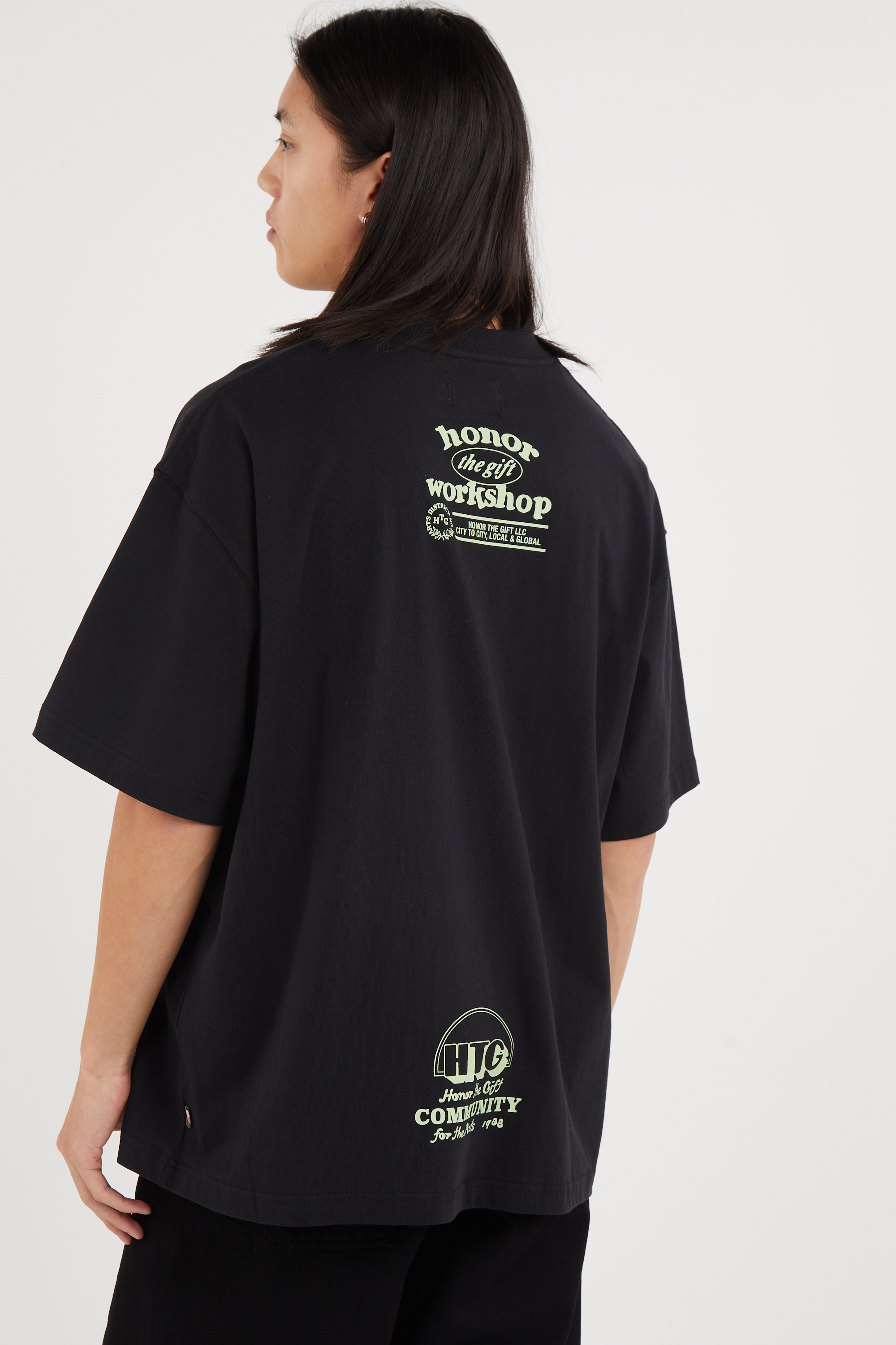 Regular-fit round-neck cotton T-shirt Black