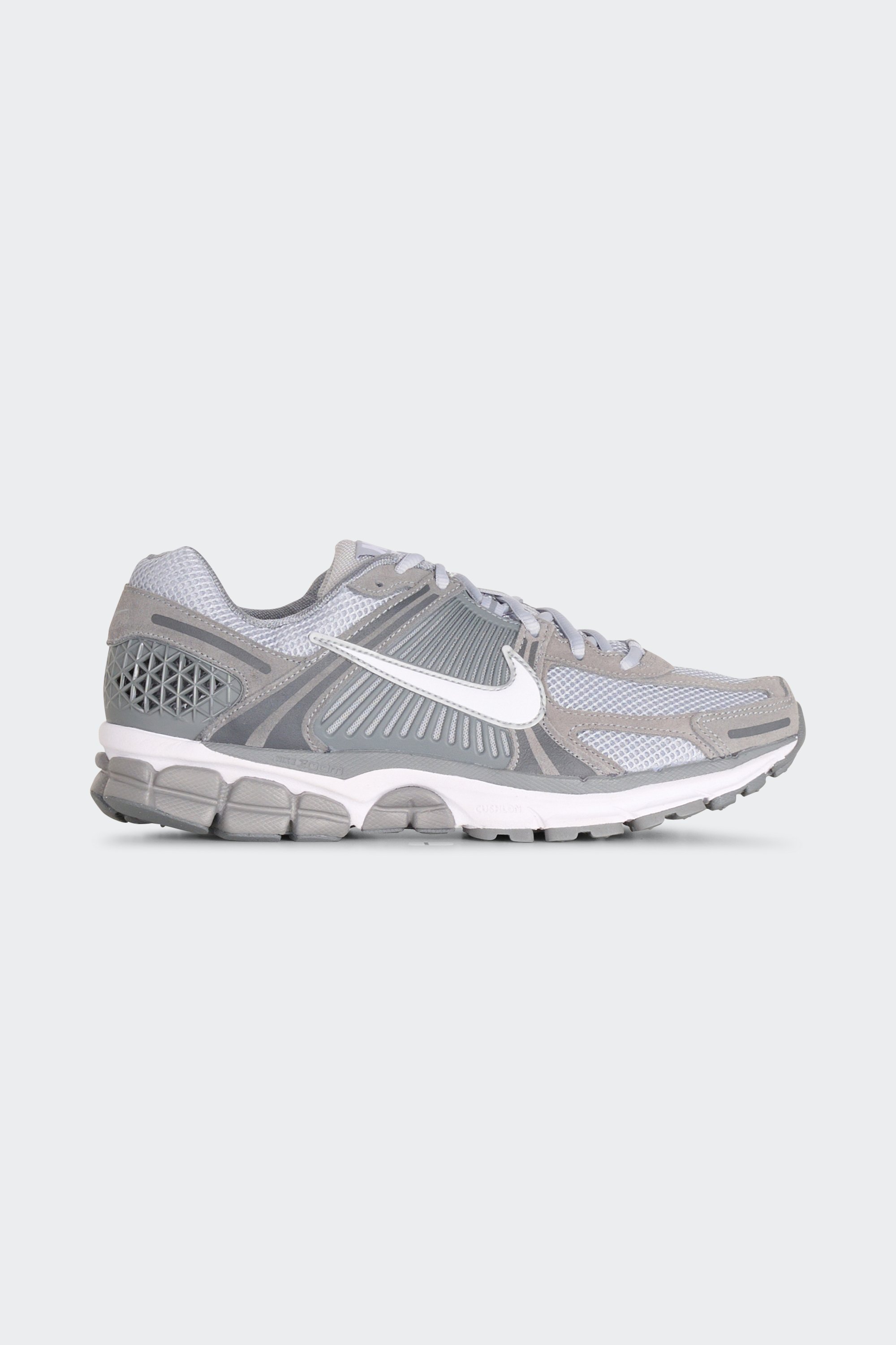 Baskets | Gris by NIKE Baskets Gris
