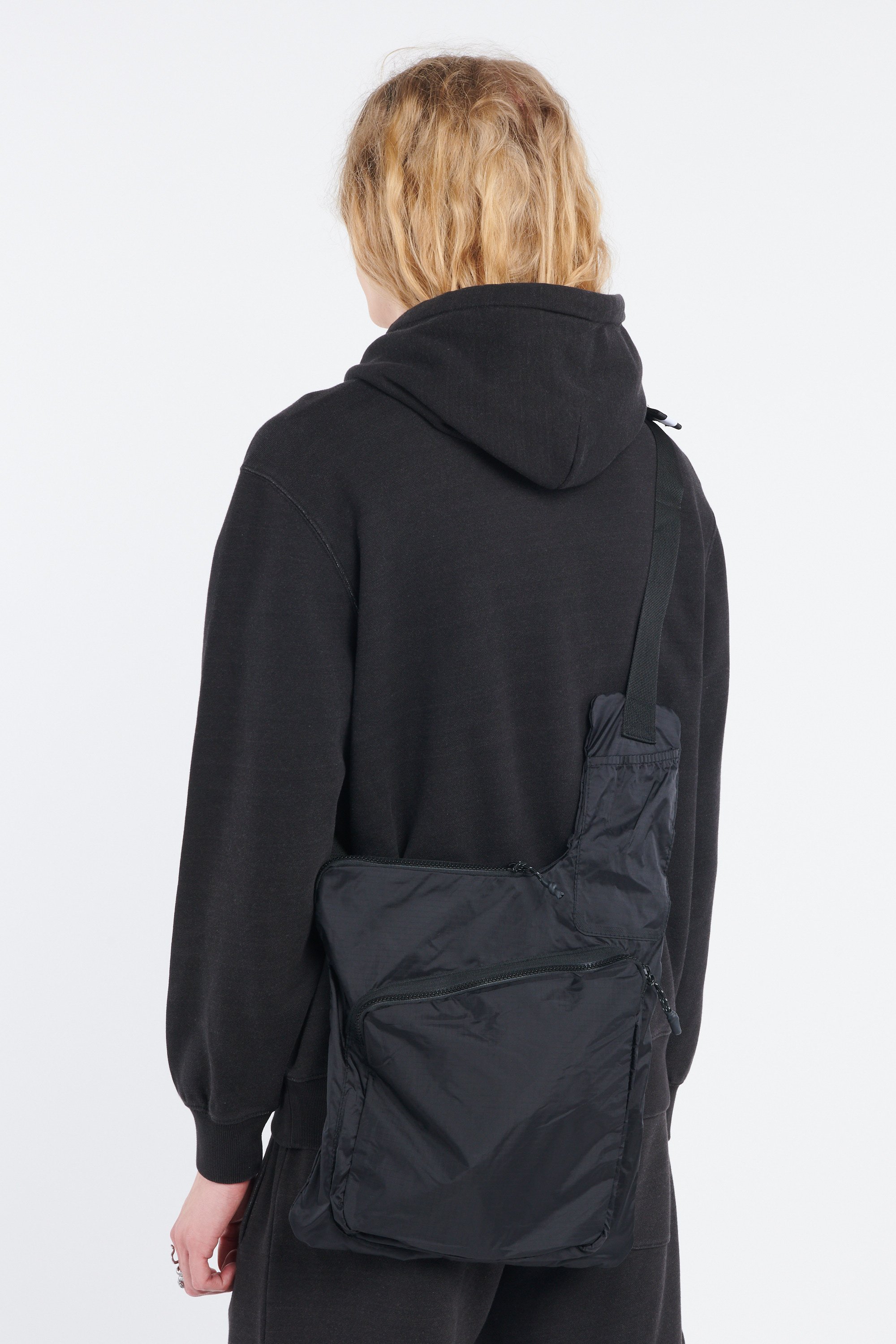 Baindeminuit shoulder bag | Black by EDWIN Baindeminuit shoulder bag Black