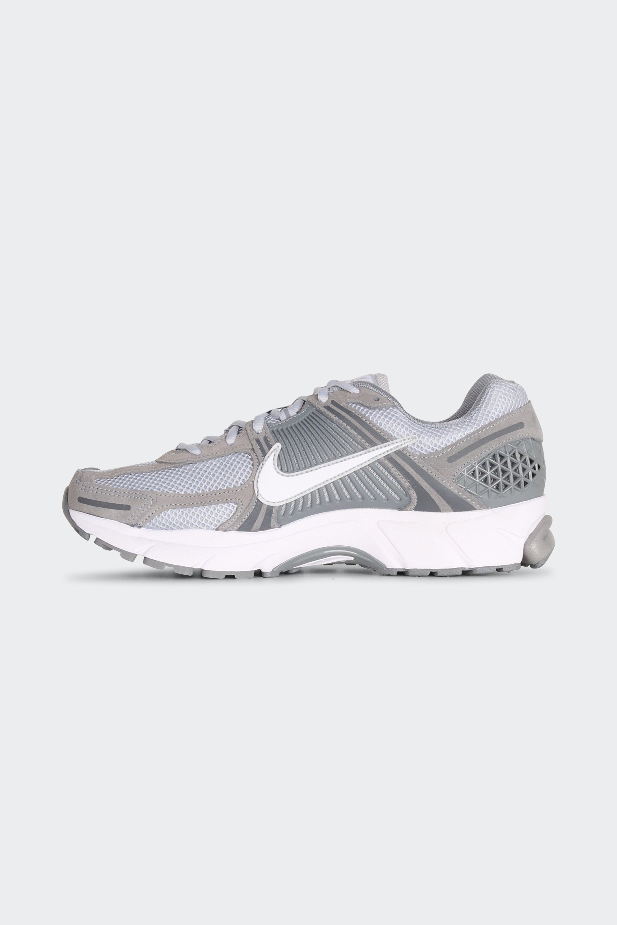 Baskets | Gris by NIKE Baskets Gris