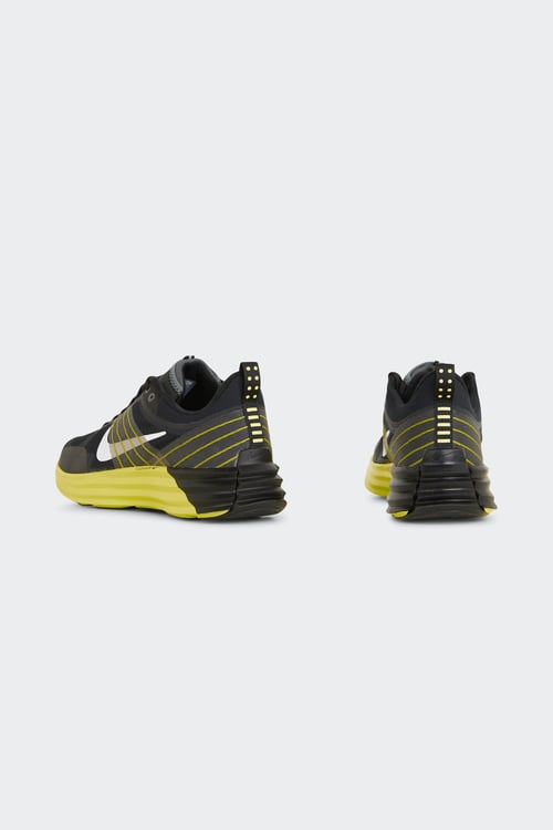 NIKE Sneakers Black