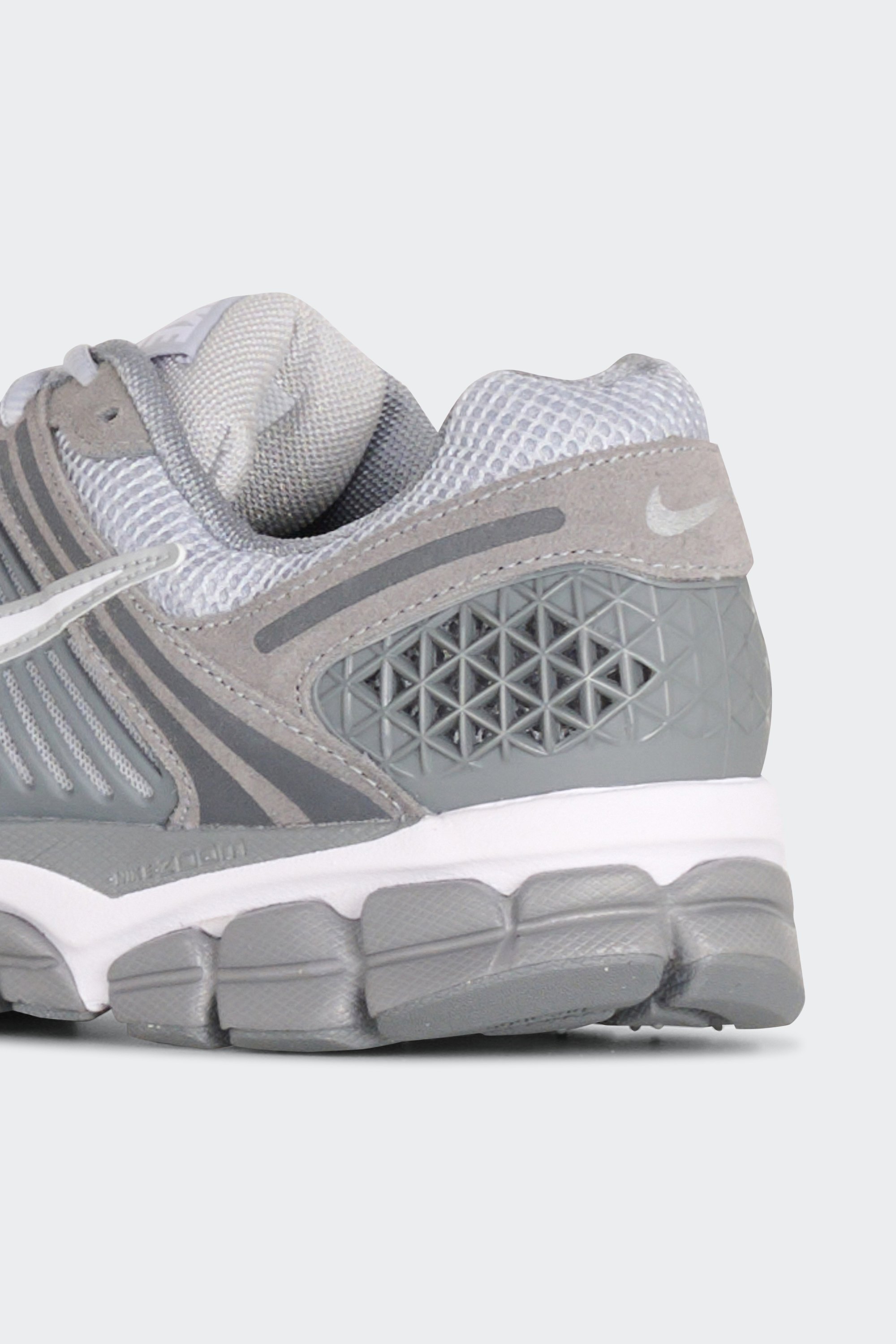 Baskets | Gris by NIKE Baskets Gris