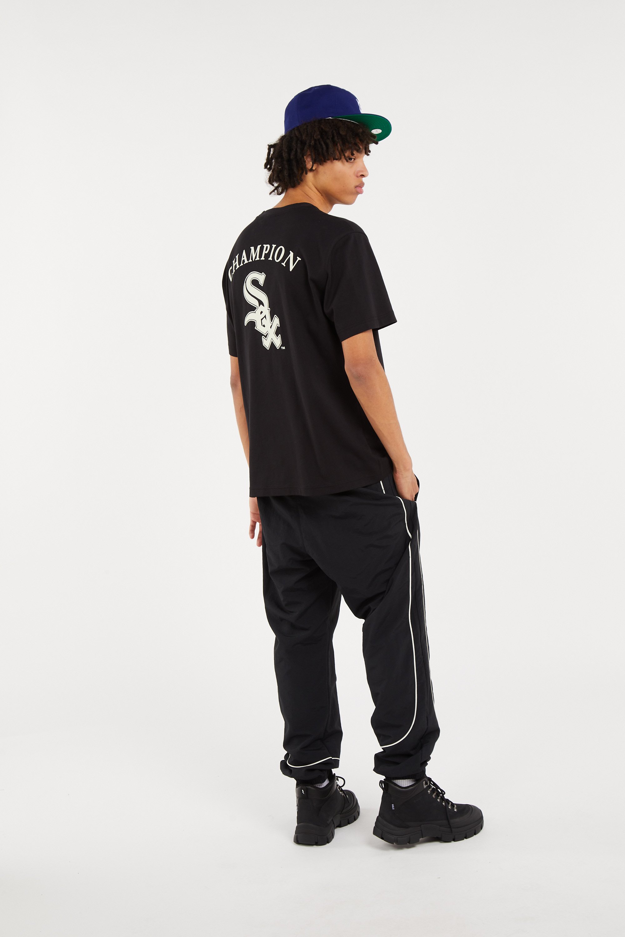 Regular-fit round-neck cotton T-shirt | Black CHAMPION Men