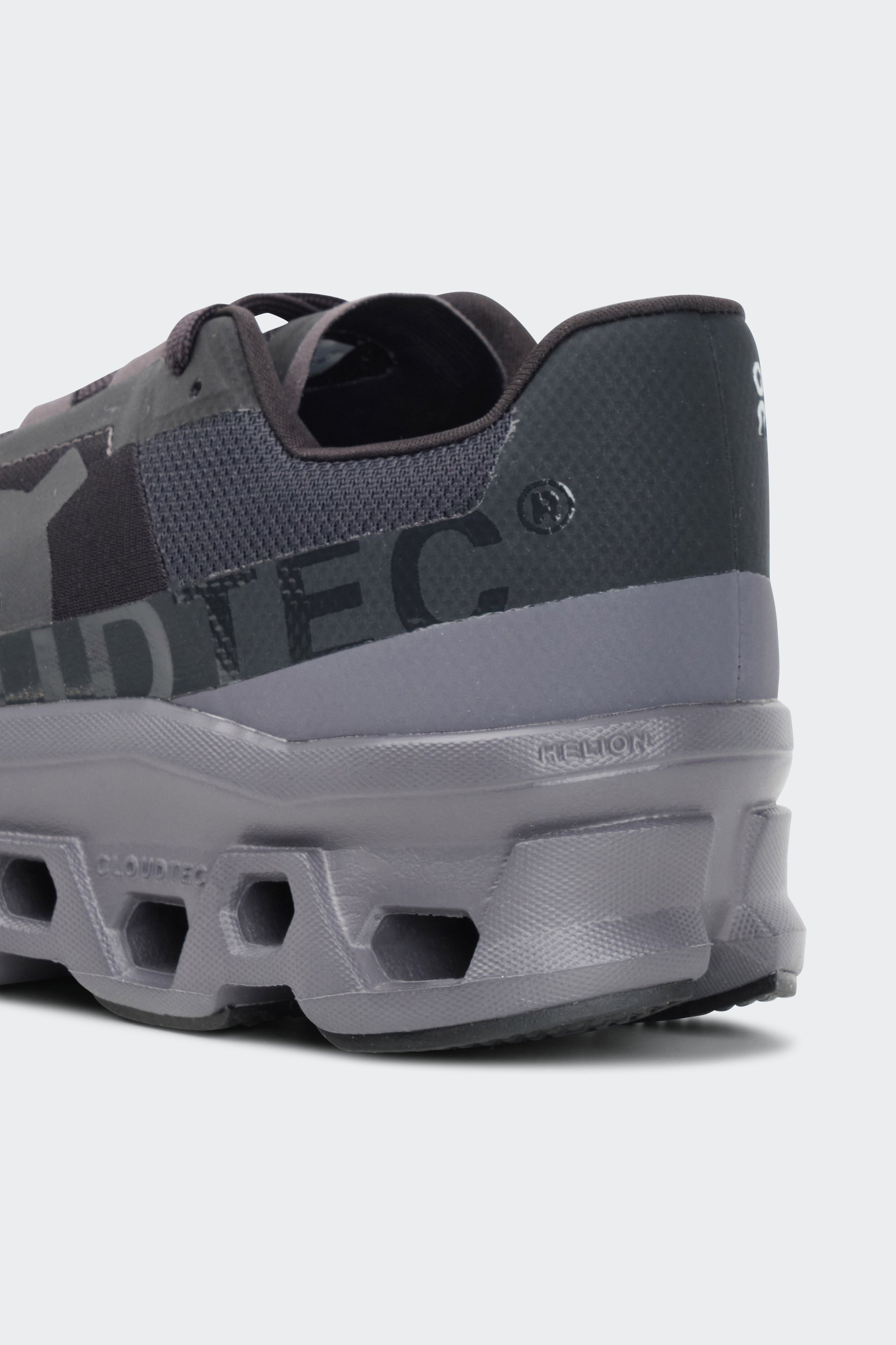 Baskets  | Noir by ON Baskets  Noir