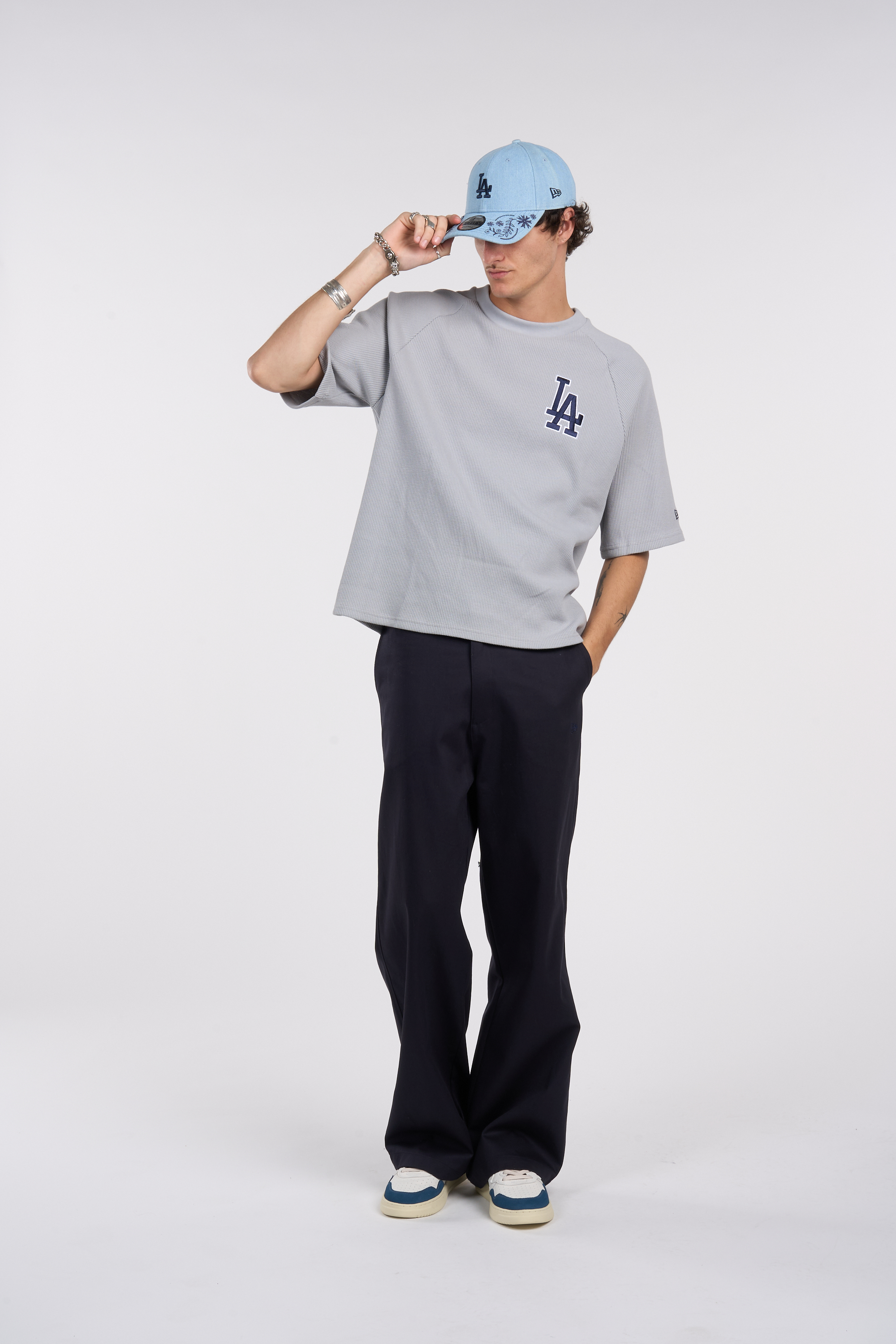 Regular-fit round-neck cotton T-shirt Grey